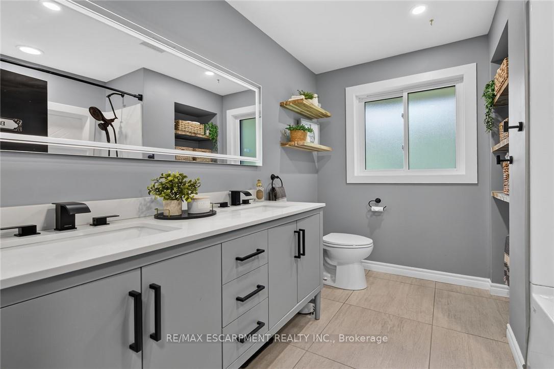 Photo 22 of 7079 Rainham Road, Haldimand, Dunnville — HOMEH