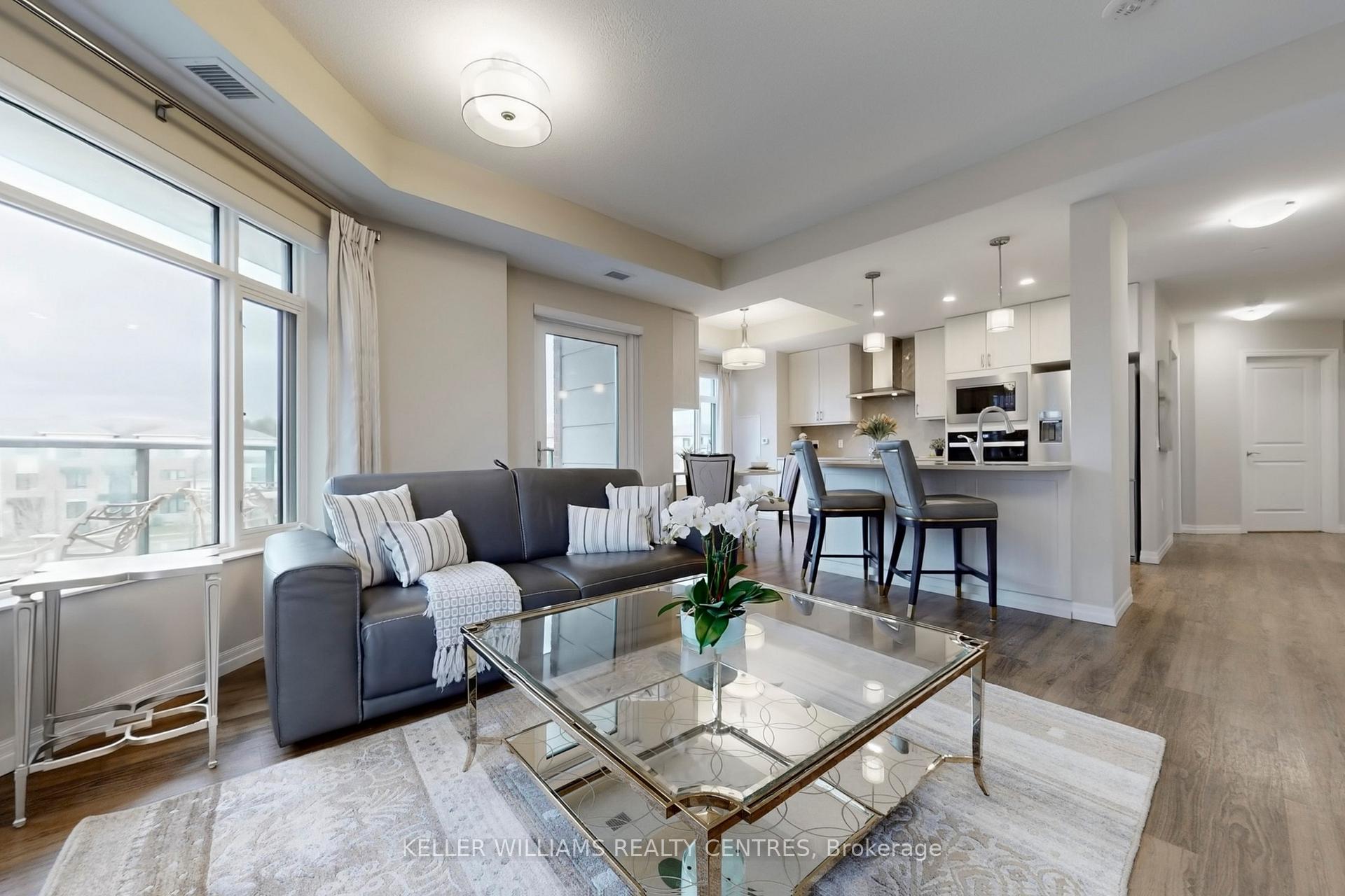 Photo 4 of Unit 313, 460 William Graham Drive, Aurora, Rural Aurora — HOMEH