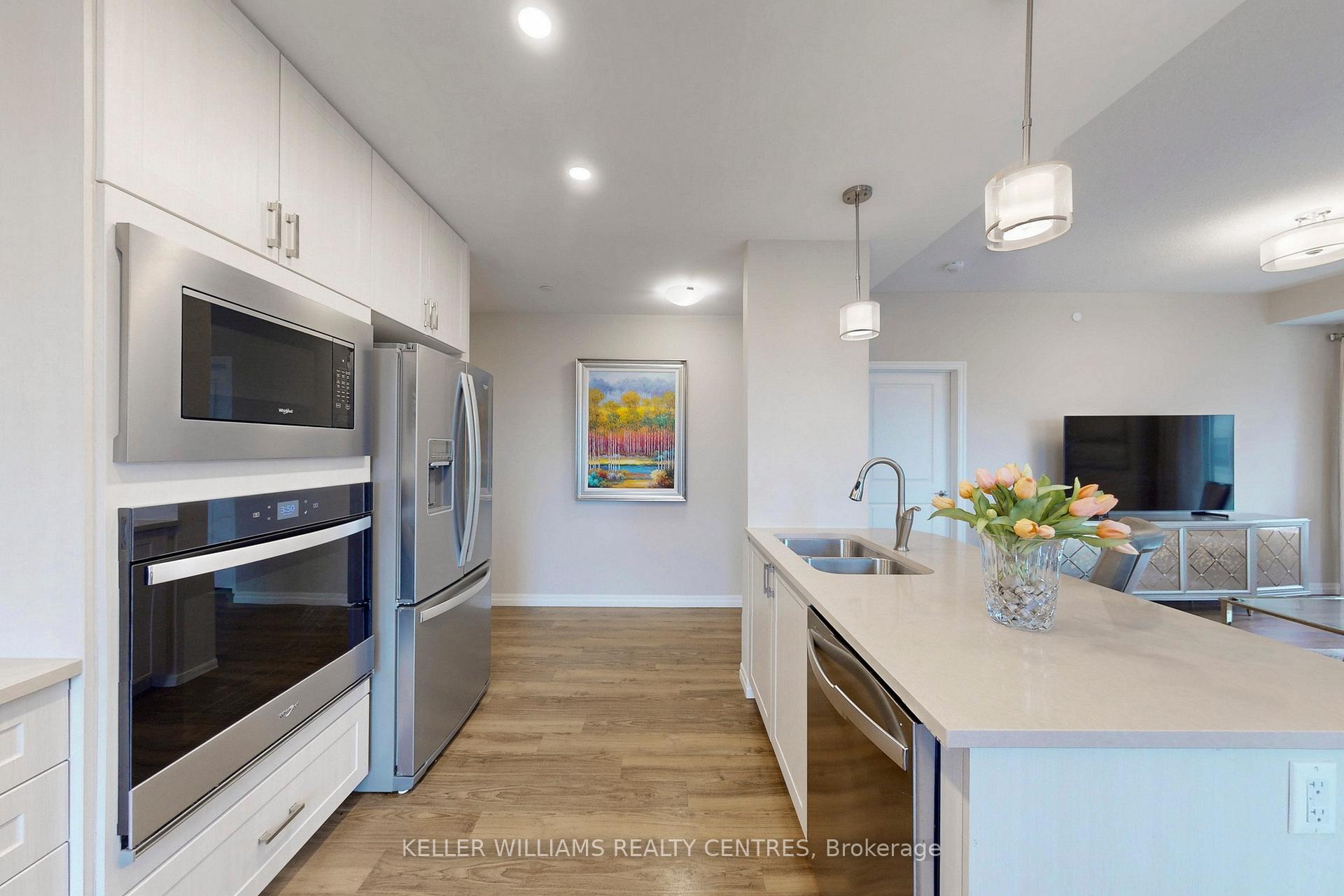 Photo 13 of Unit 313, 460 William Graham Drive, Aurora, Rural Aurora — HOMEH