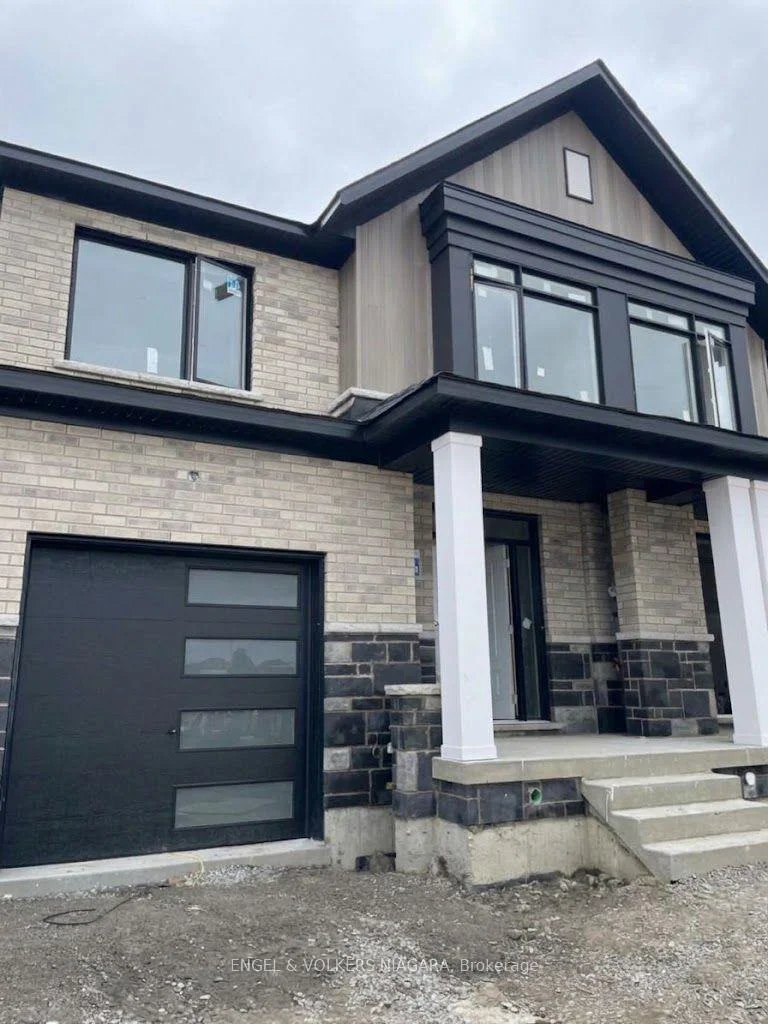 Photo 3 of 9 Cherry Birch Crescent, Thorold, Confederation Heights — HOMEH