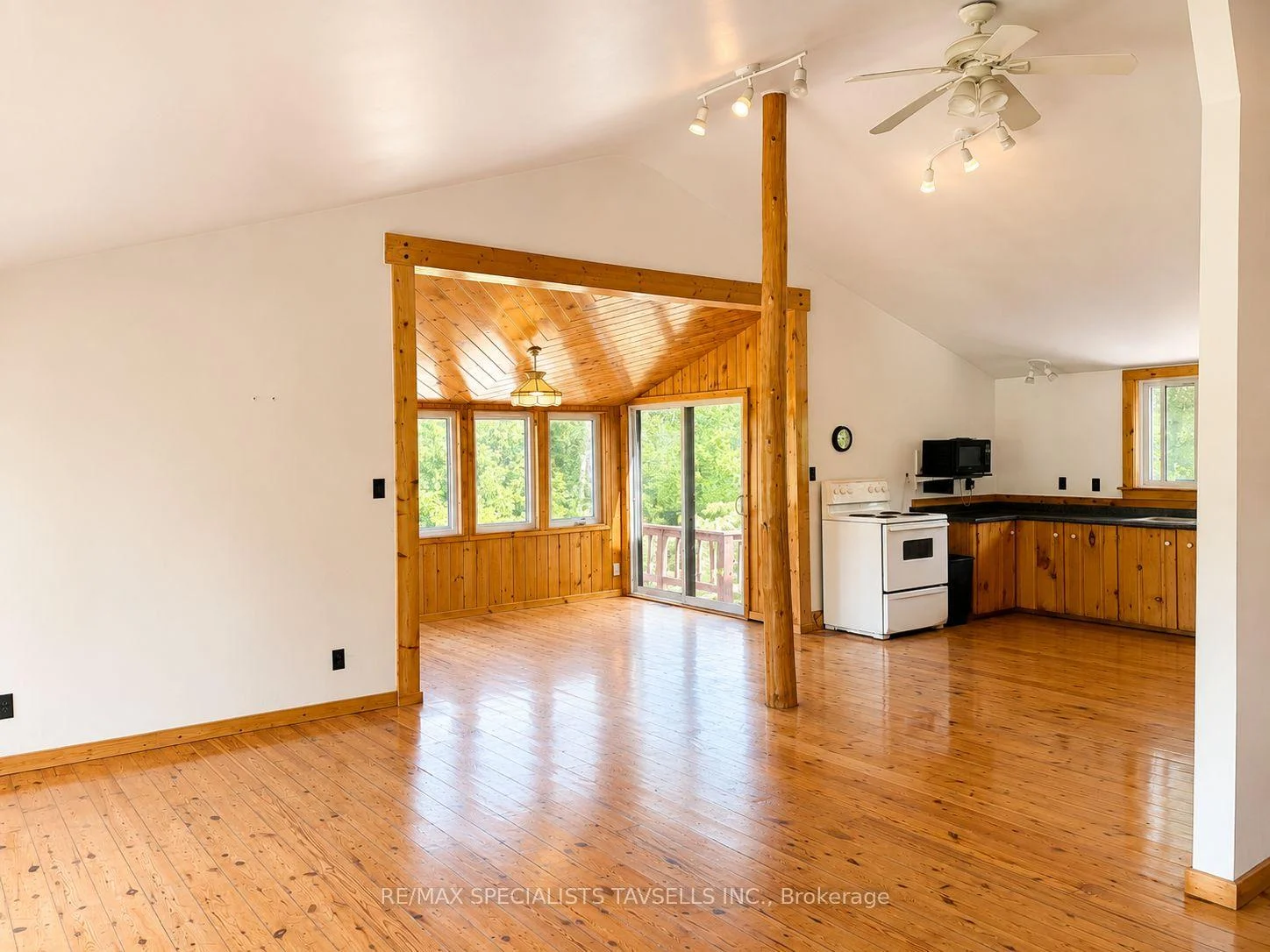 Photo 25 of 18606 Horseshoe Hill Road, Caledon, Rural Caledon — HOMEH