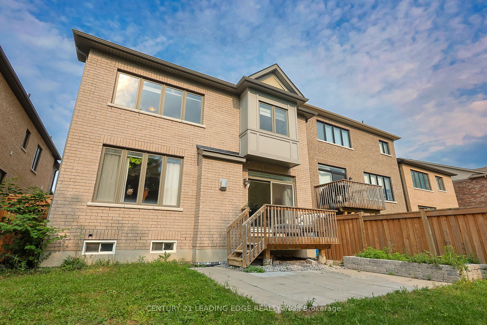 Photo 3 of 60 Bremner Street, Whitby, Rolling Acres — HOMEH