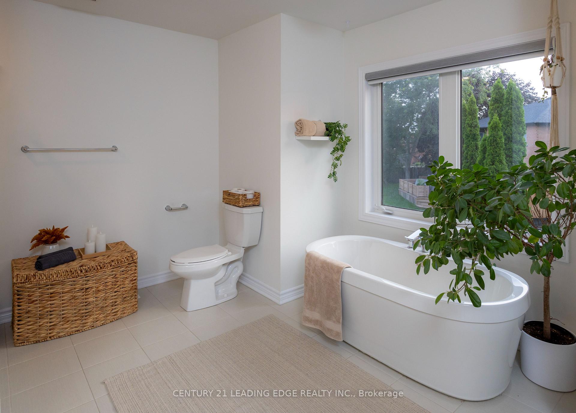 Photo 25 of 60 Bremner Street, Whitby, Rolling Acres — HOMEH