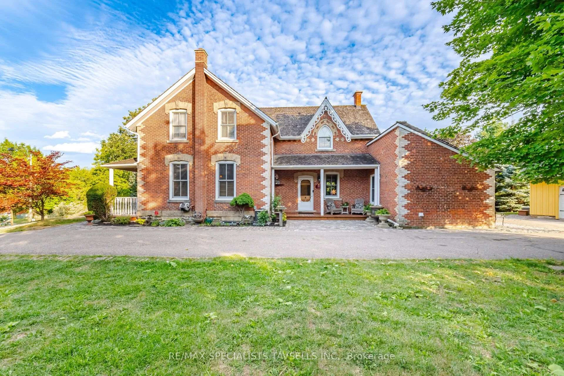 Photo 9 of 82 Cobblestone Court, Brampton, Sandringham-Wellington — HOMEH