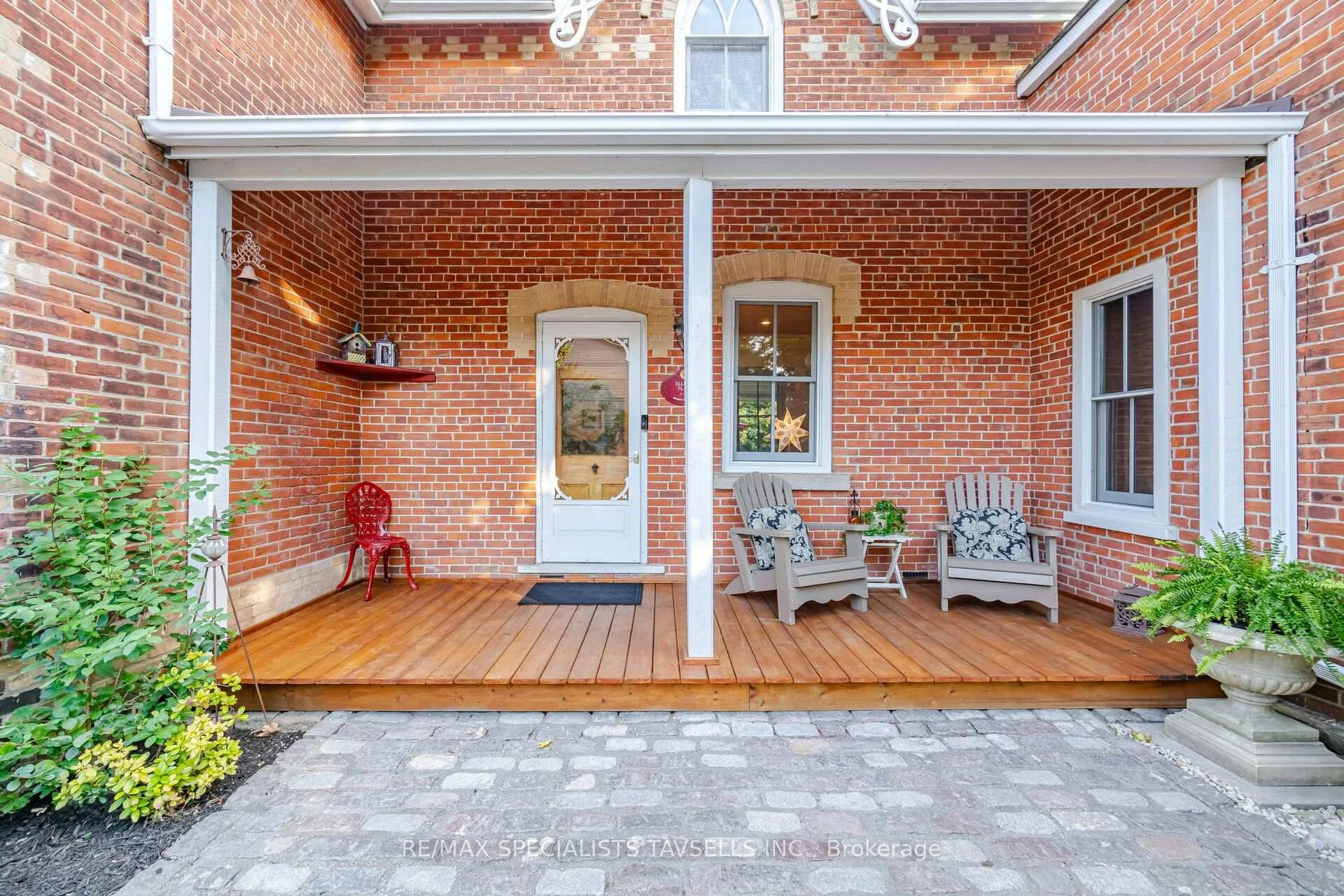 Photo 13 of 82 Cobblestone Court, Brampton, Sandringham-Wellington — HOMEH