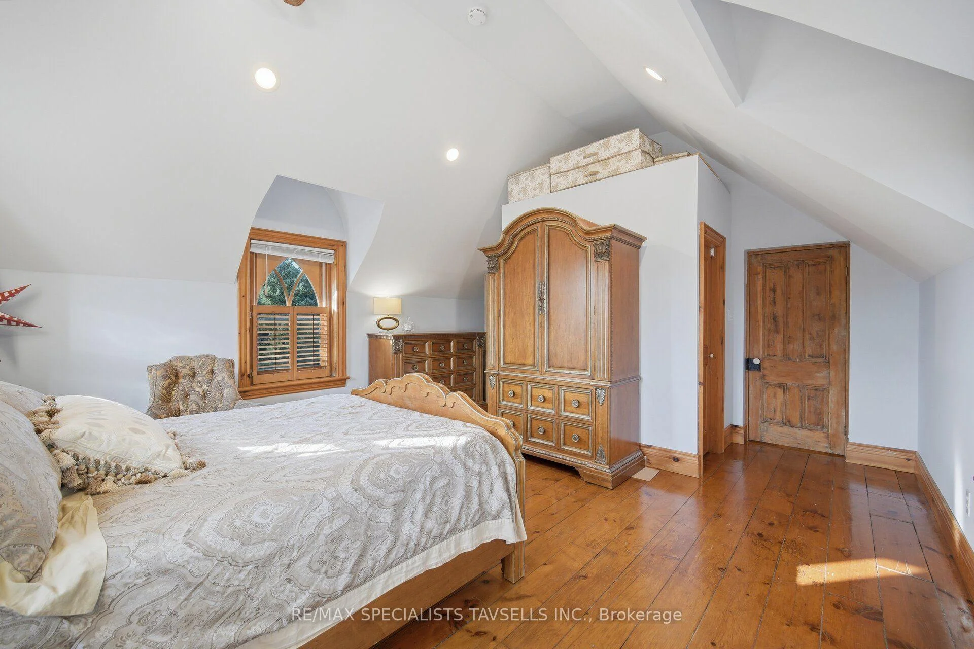 Photo 31 of 82 Cobblestone Court, Brampton, Sandringham-Wellington — HOMEH