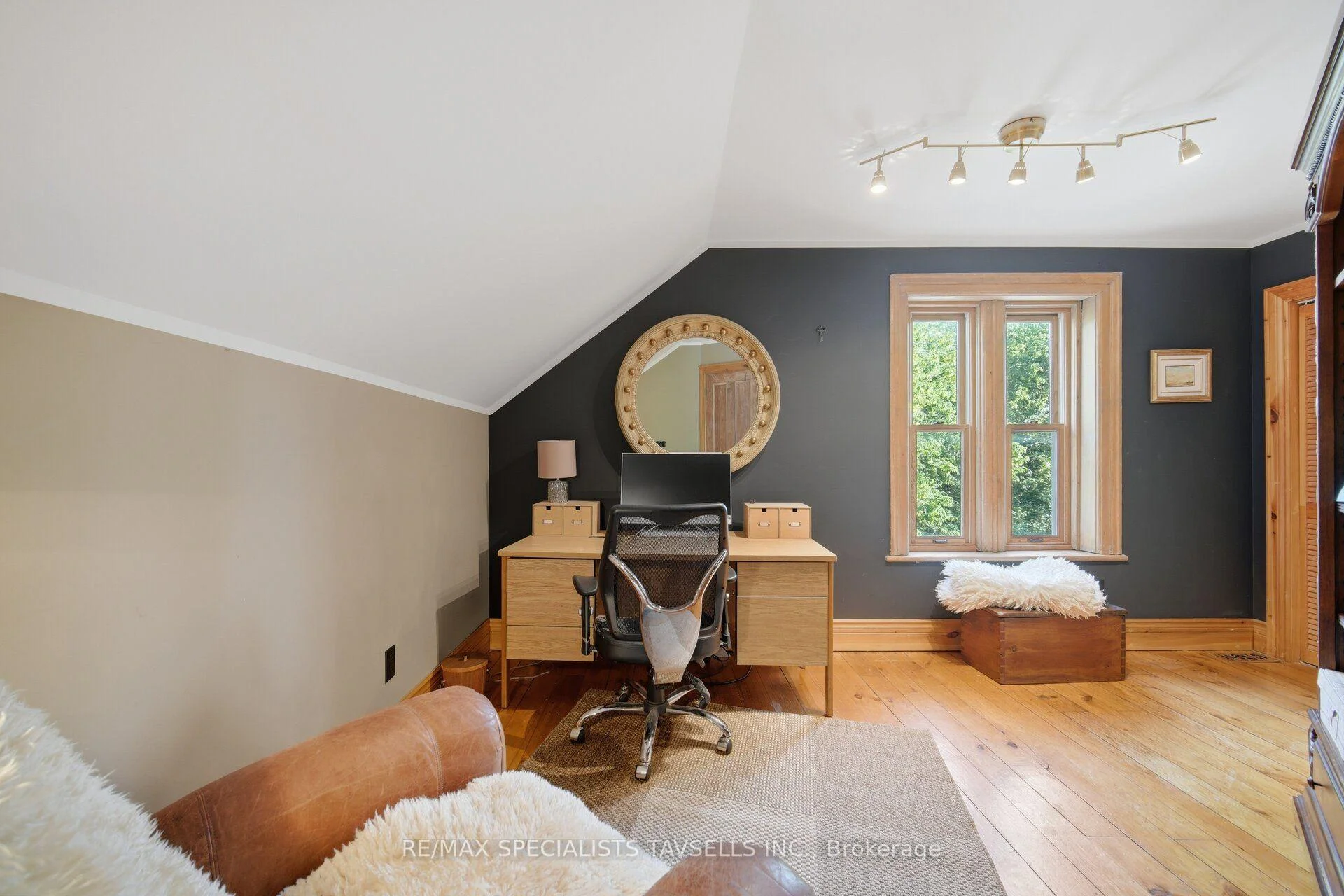 Photo 32 of 82 Cobblestone Court, Brampton, Sandringham-Wellington — HOMEH