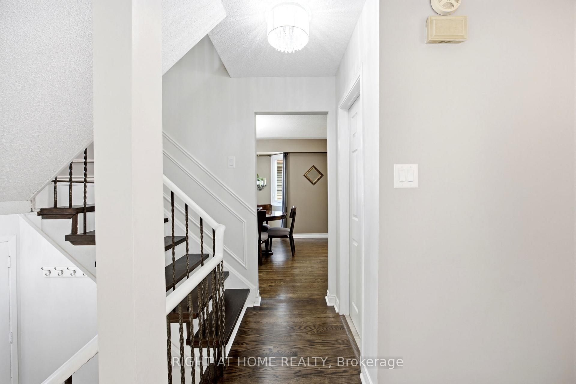 Photo 10 of 4141 Trellis Crescent, Mississauga, Erin Mills — HOMEH