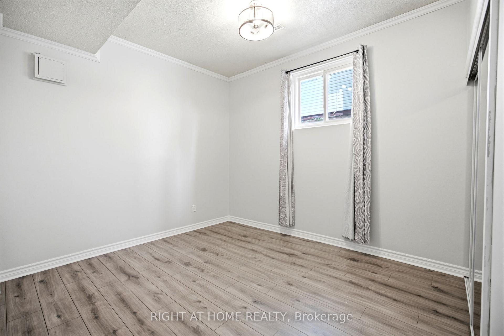 Photo 28 of 4141 Trellis Crescent, Mississauga, Erin Mills — HOMEH