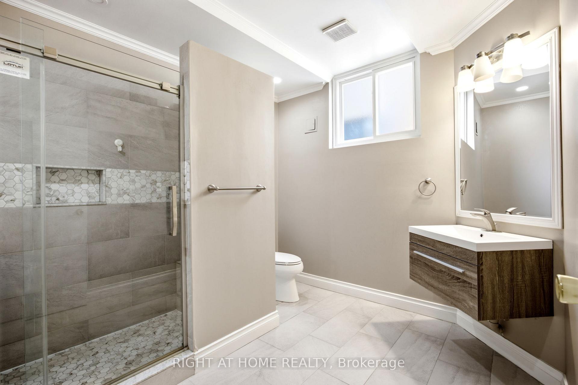 Photo 30 of 4141 Trellis Crescent, Mississauga, Erin Mills — HOMEH