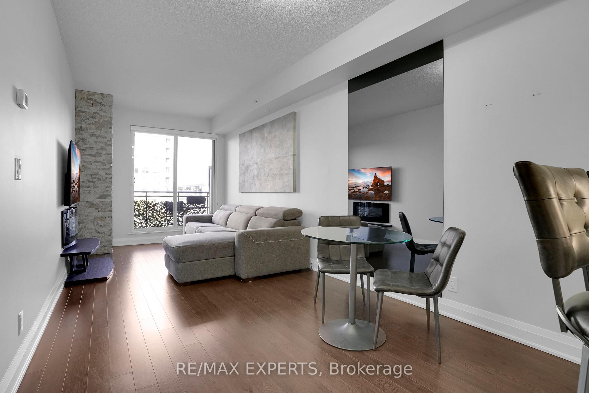 Photo 17 of Unit 208, 24 Woodstream Boulevard, Vaughan, Vaughan Grove — HOMEH