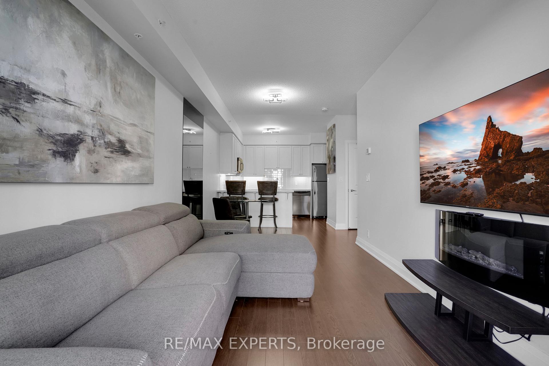 Photo 25 of Unit 208, 24 Woodstream Boulevard, Vaughan, Vaughan Grove — HOMEH