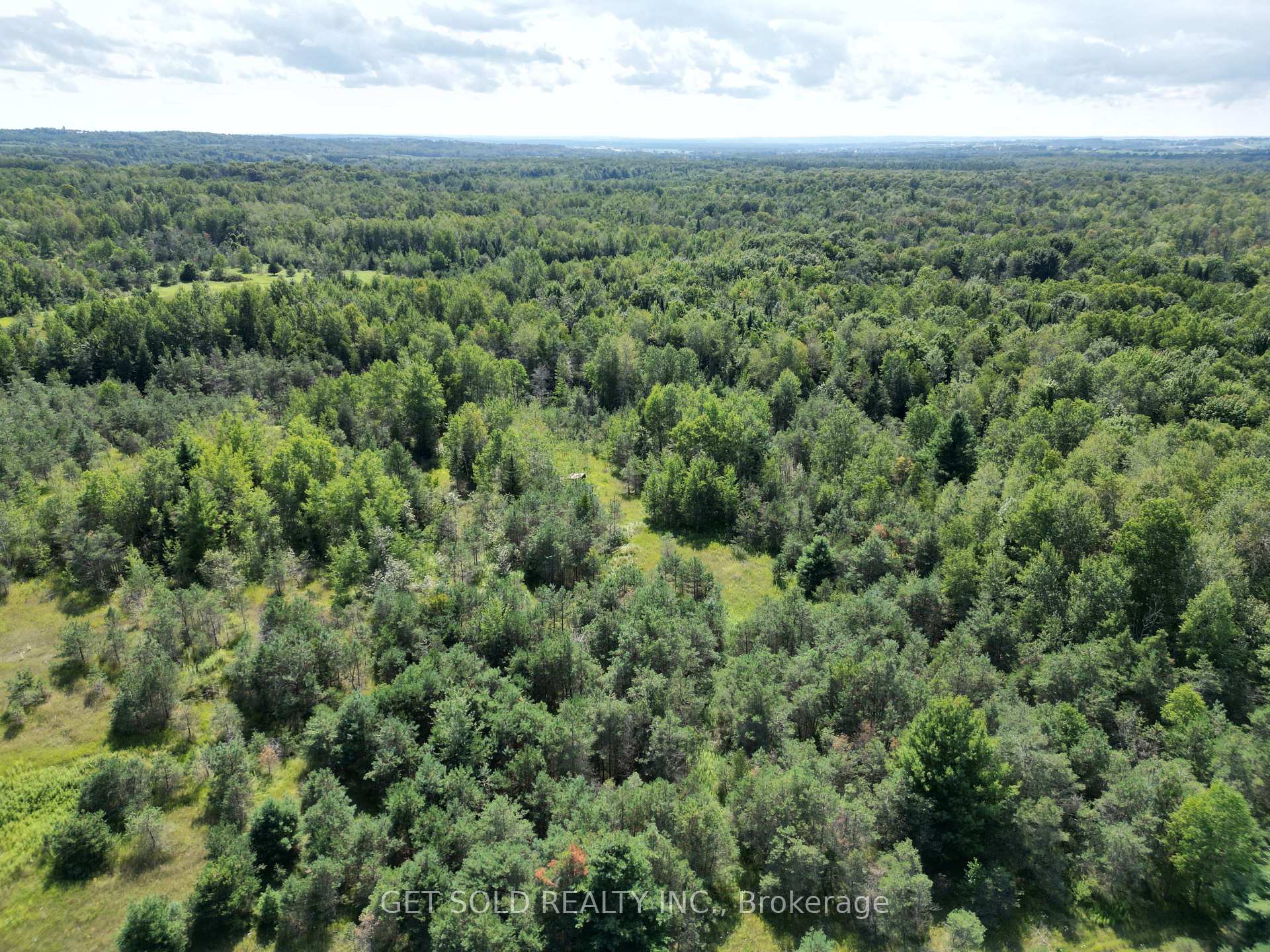 Photo 3 of 3215 14th Line, Innisfil, Rural Innisfil — HOMEH