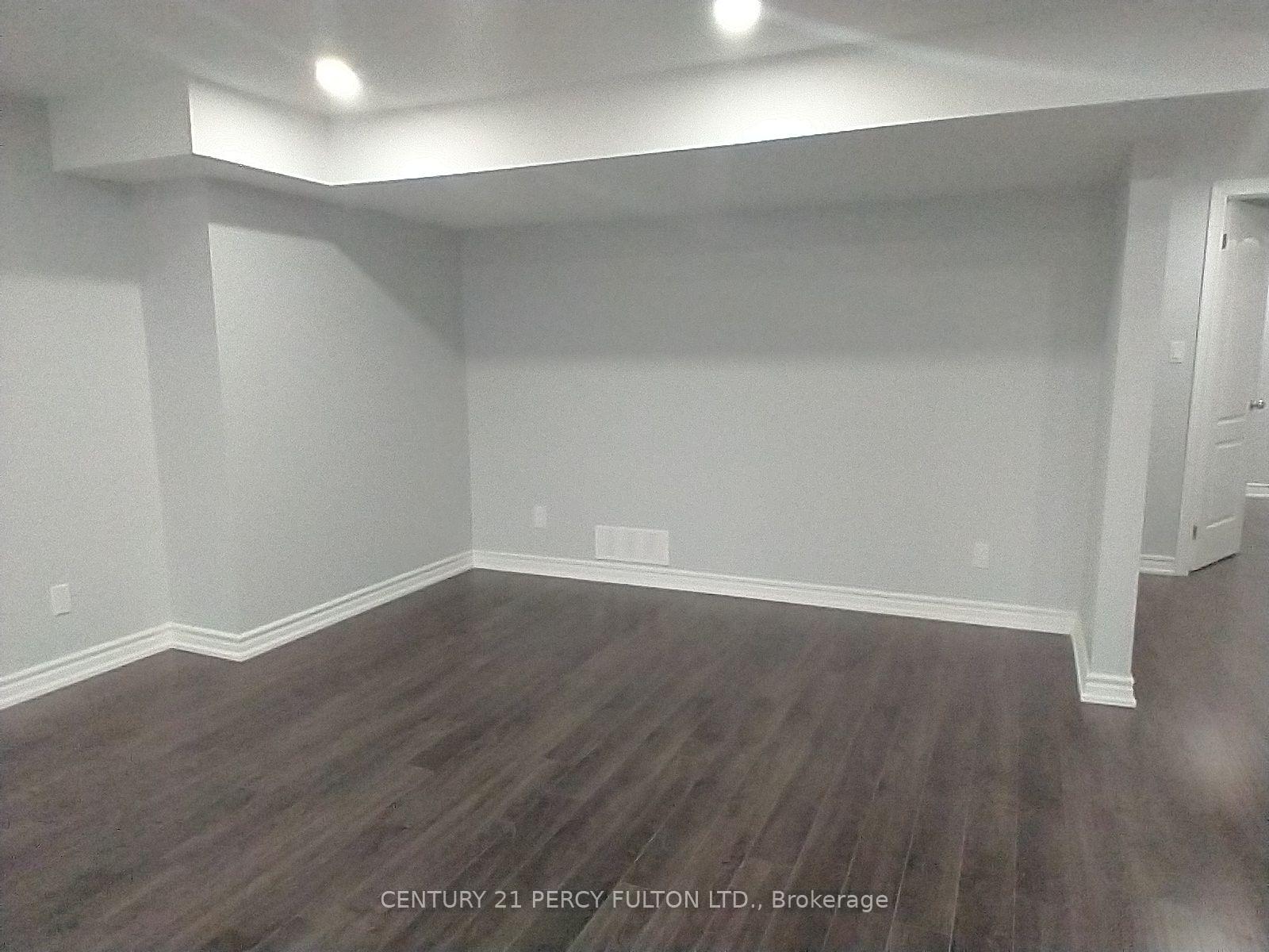 Photo 2 of 401 Anderson Street, Whitby, Blue Grass Meadows — HOMEH