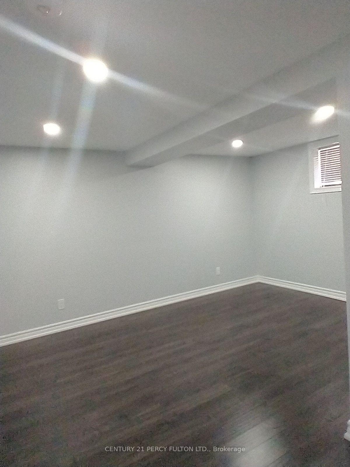 Photo 7 of 401 Anderson Street, Whitby, Blue Grass Meadows — HOMEH