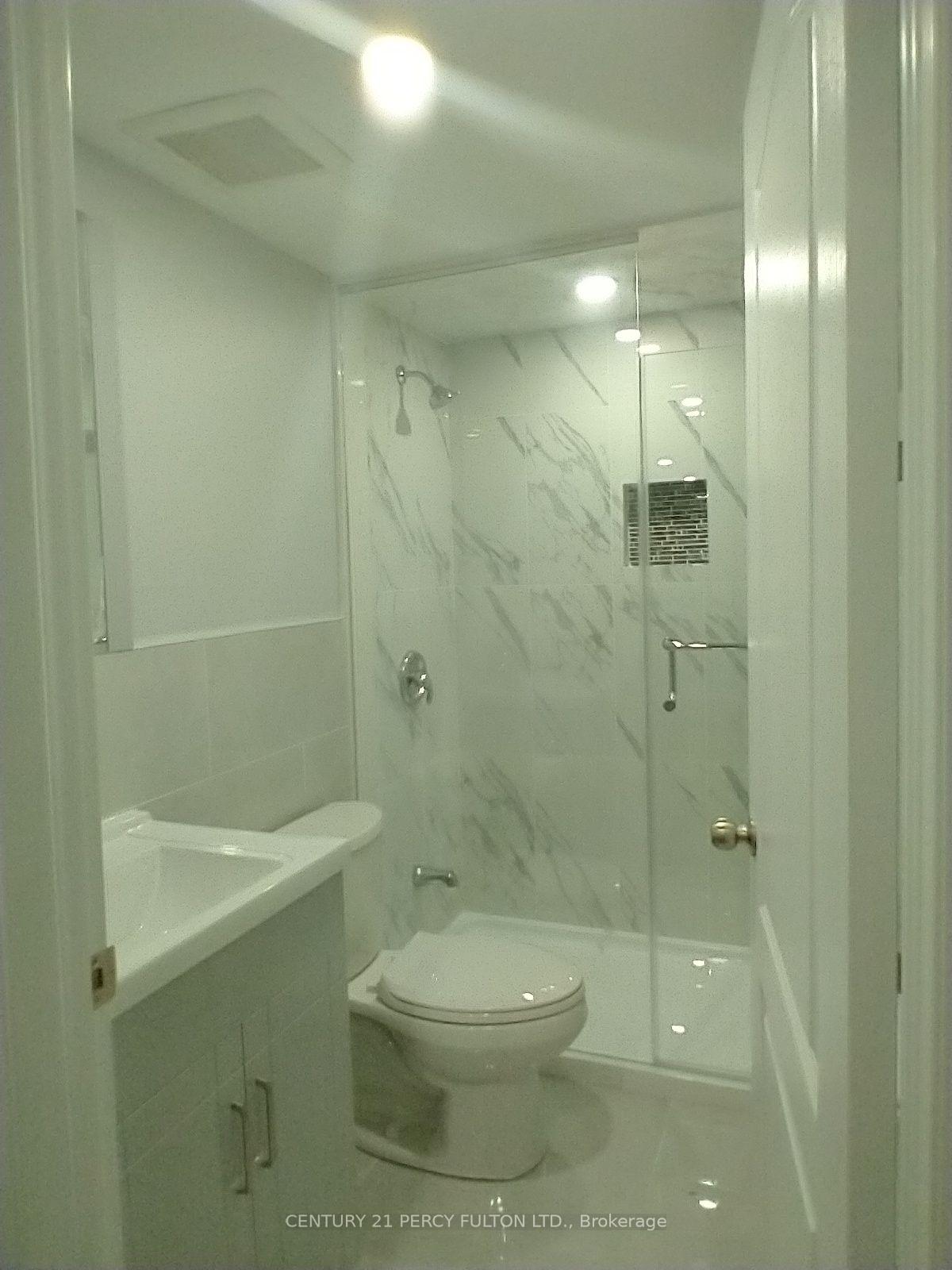 Photo 8 of 401 Anderson Street, Whitby, Blue Grass Meadows — HOMEH
