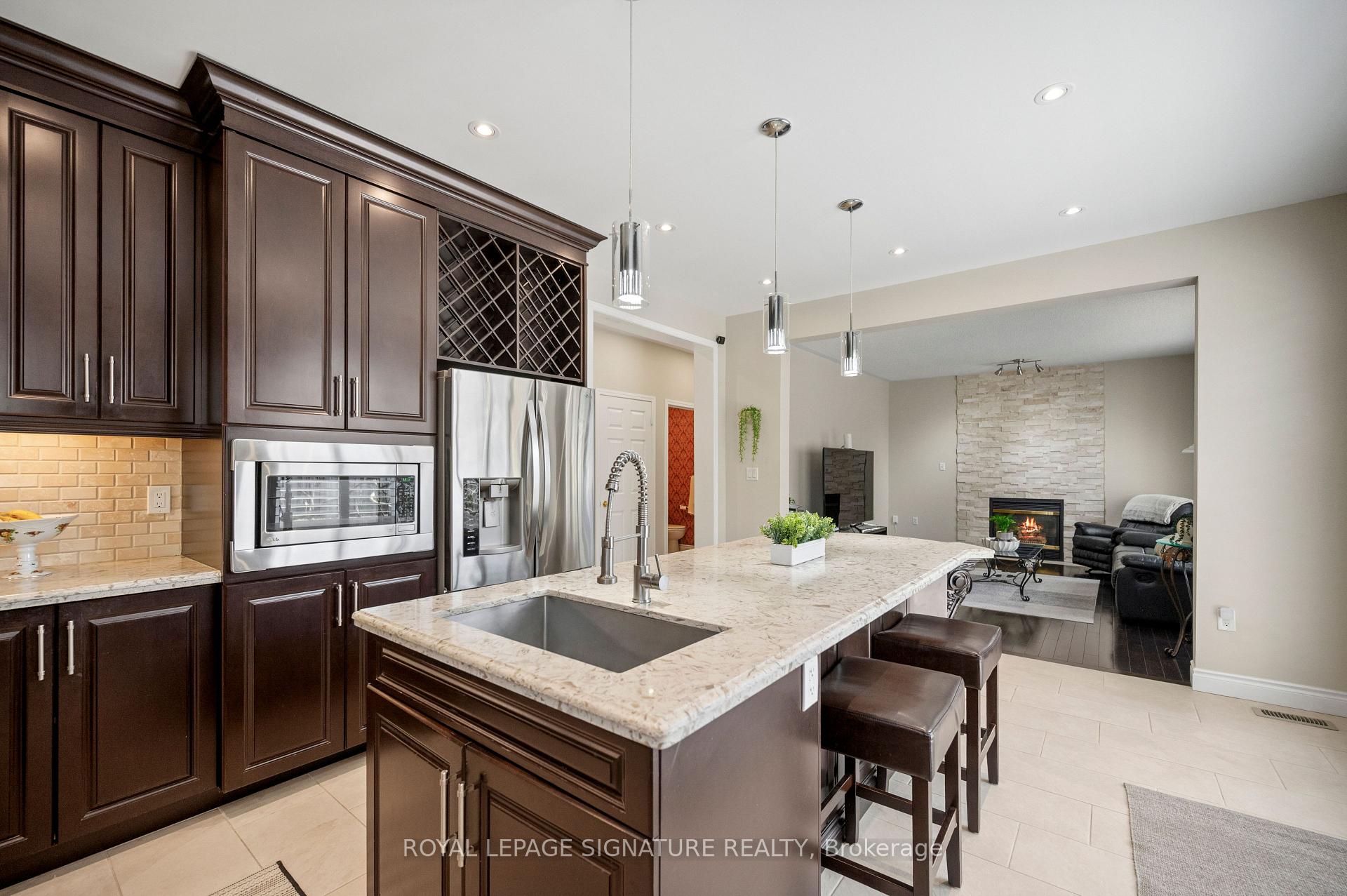 Photo 18 of 7134 Hallsands Drive, Mississauga, Meadowvale Village — HOMEH