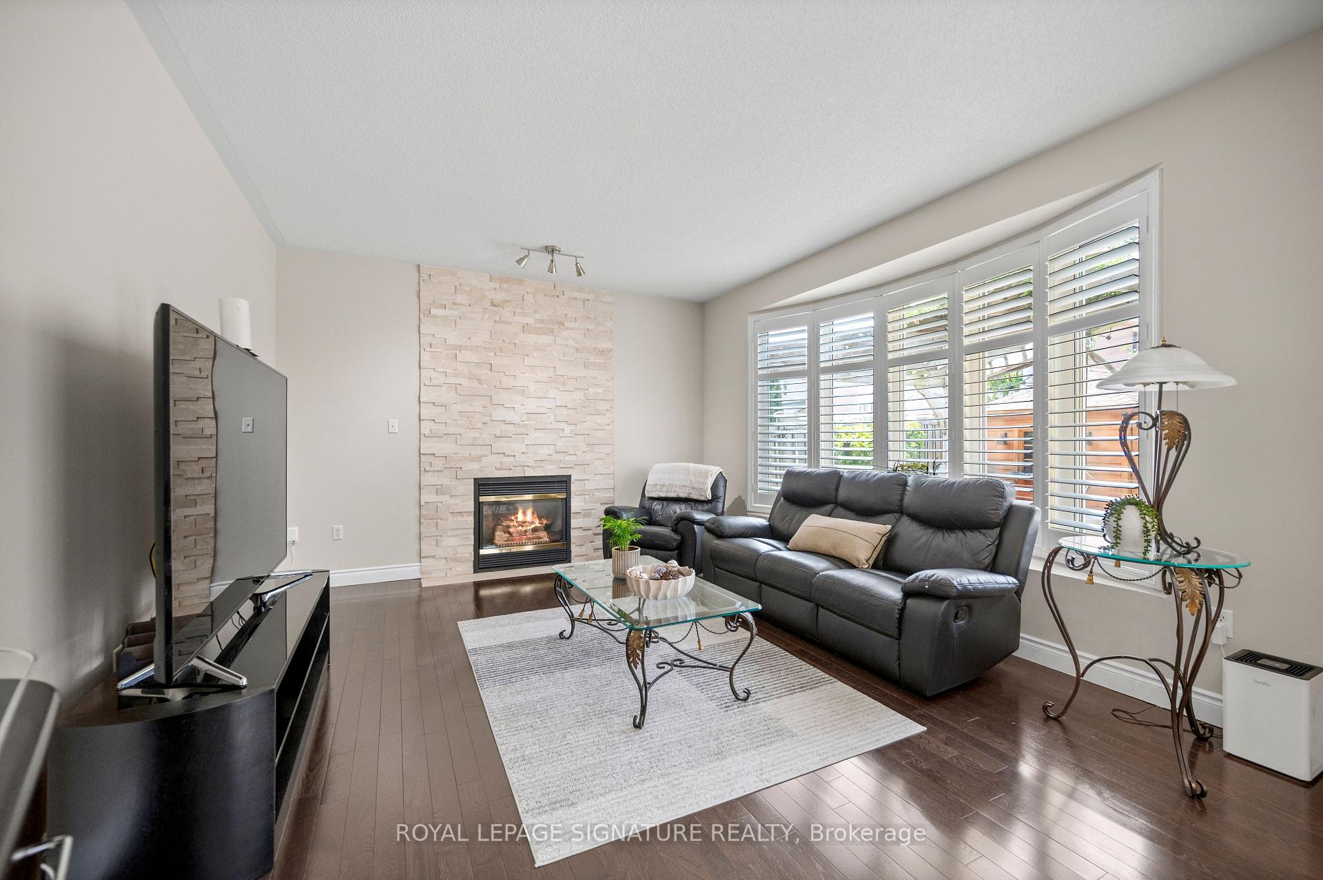Photo 22 of 7134 Hallsands Drive, Mississauga, Meadowvale Village — HOMEH