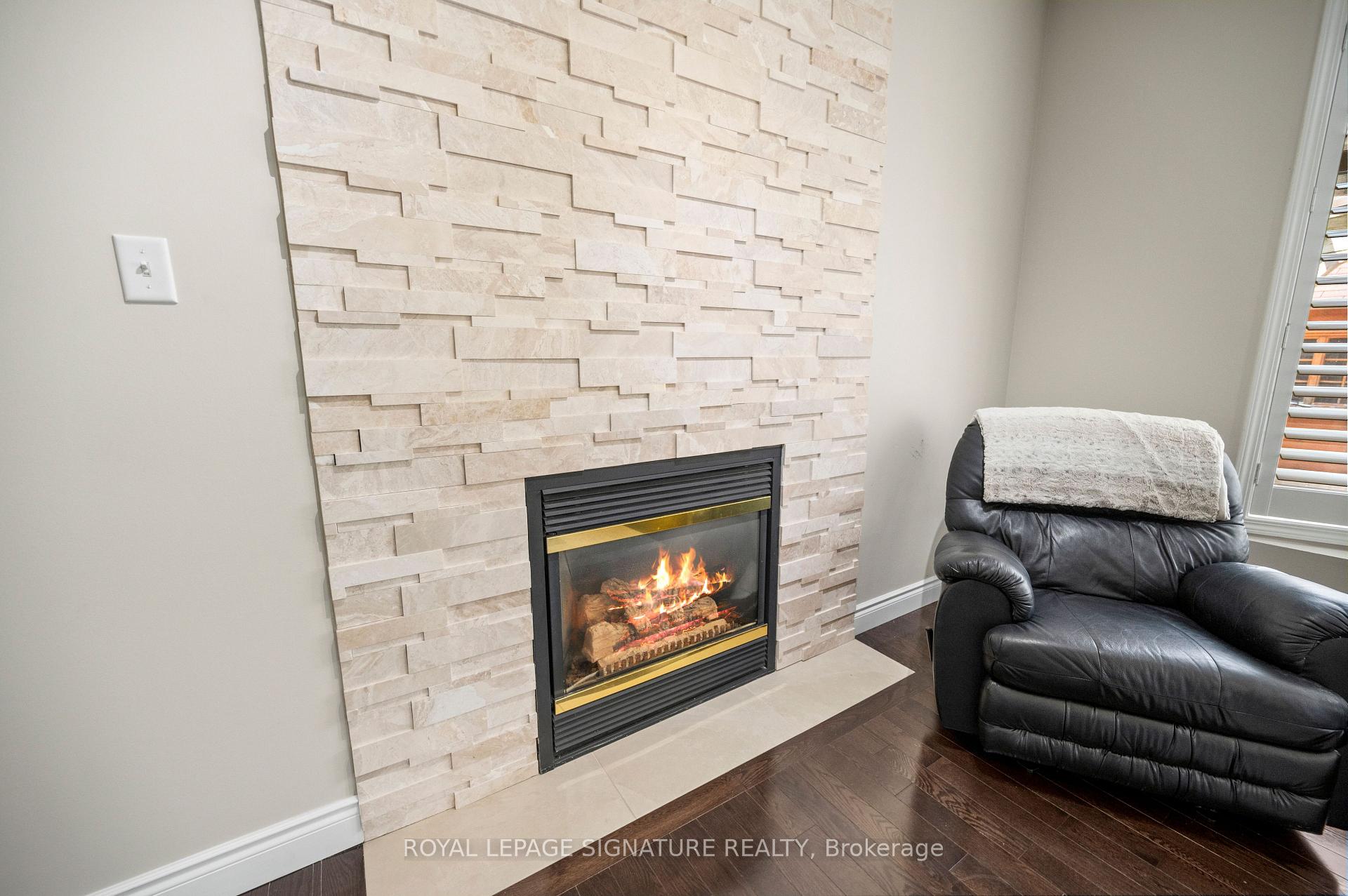 Photo 23 of 7134 Hallsands Drive, Mississauga, Meadowvale Village — HOMEH