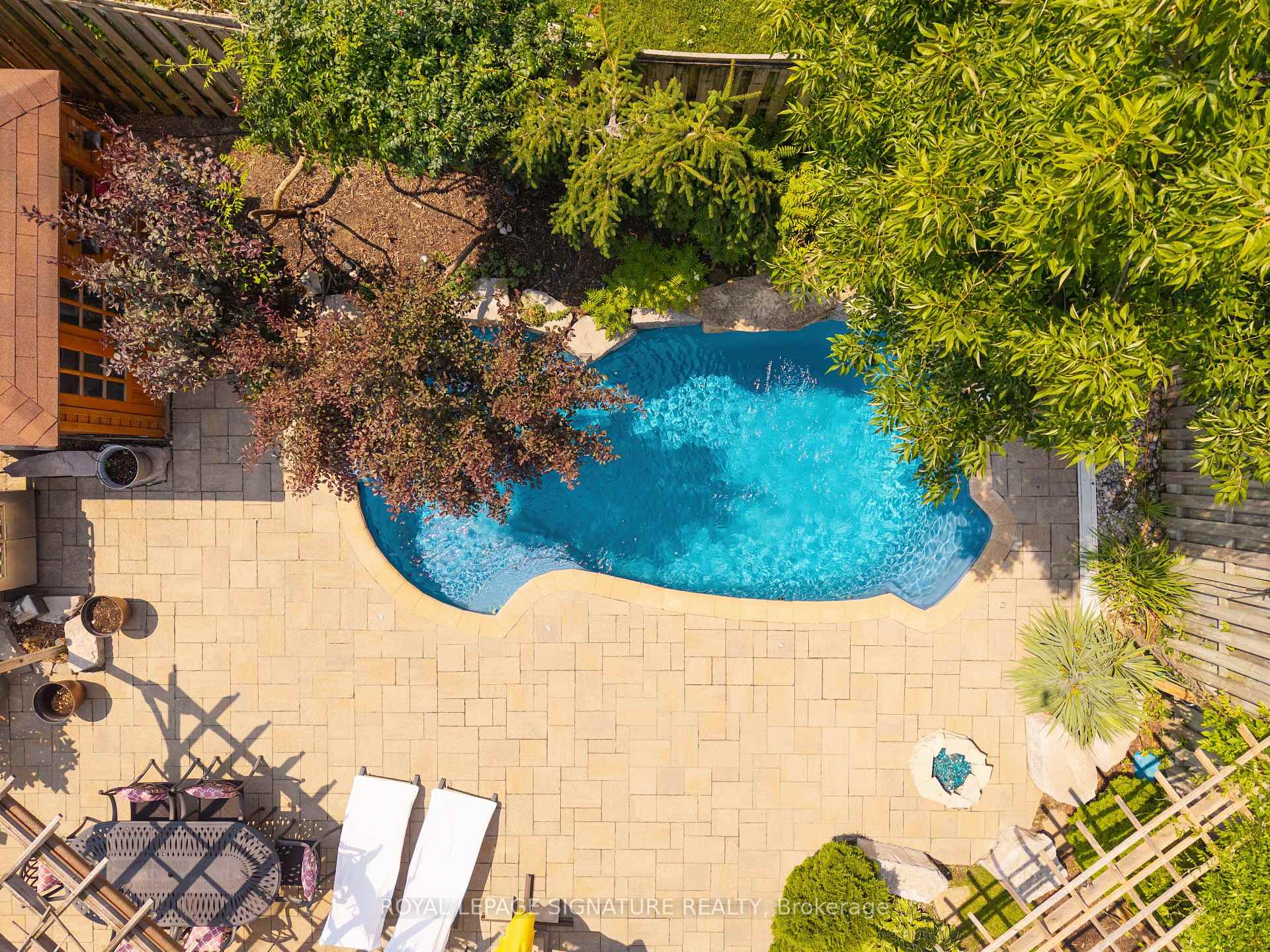 Photo 49 of 7134 Hallsands Drive, Mississauga, Meadowvale Village — HOMEH
