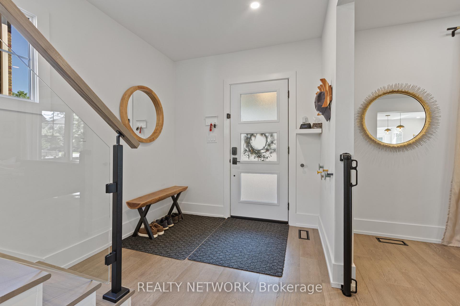 Photo 6 of 16 South Drive, St. Catharines, Old Glenridge — HOMEH