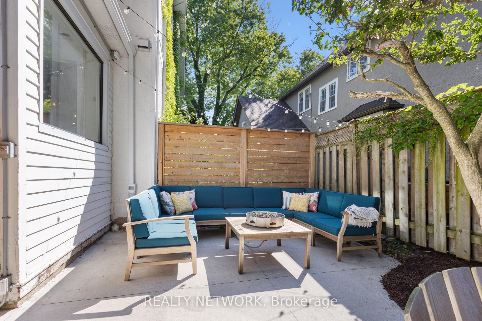 Photo 37 of 16 South Drive, St. Catharines, Old Glenridge — HOMEH