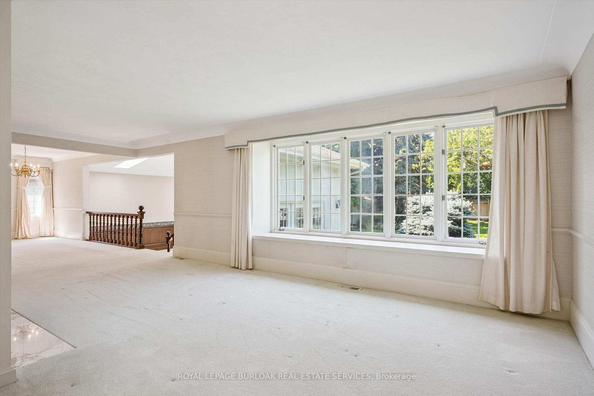 Photo 7 of 138 Appleby Place, Burlington, Shoreacres — HOMEH