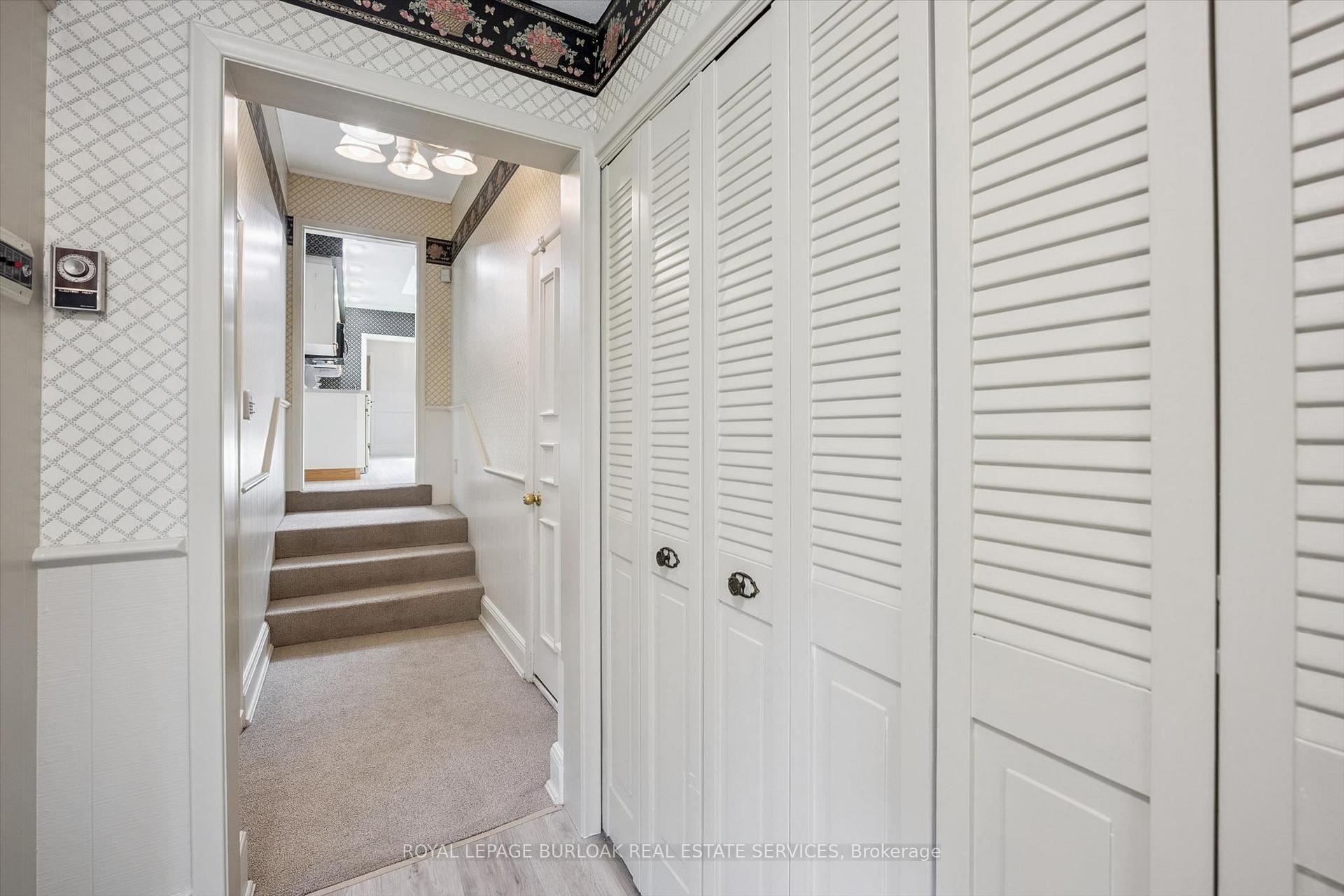 Photo 19 of 138 Appleby Place, Burlington, Shoreacres — HOMEH