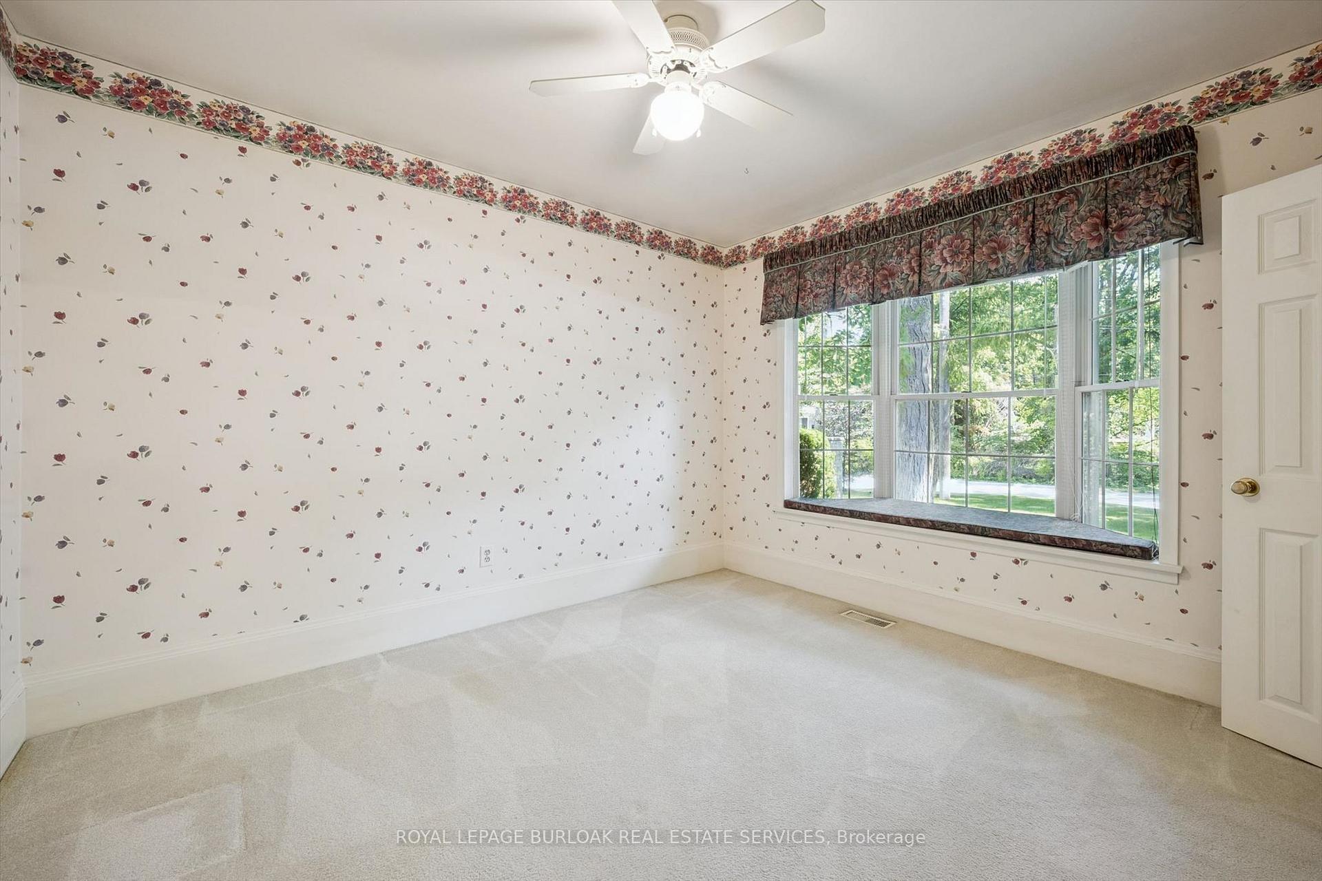 Photo 29 of 138 Appleby Place, Burlington, Shoreacres — HOMEH