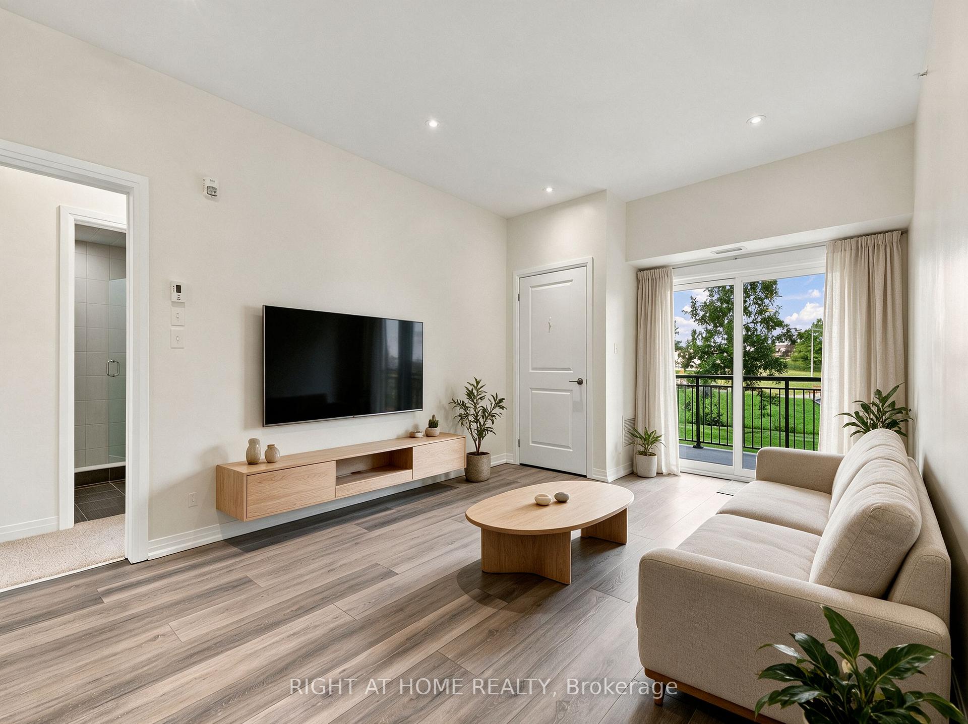 Photo 17 of Unit #106, 299 Cundles Road E, Barrie, Alliance — HOMEH