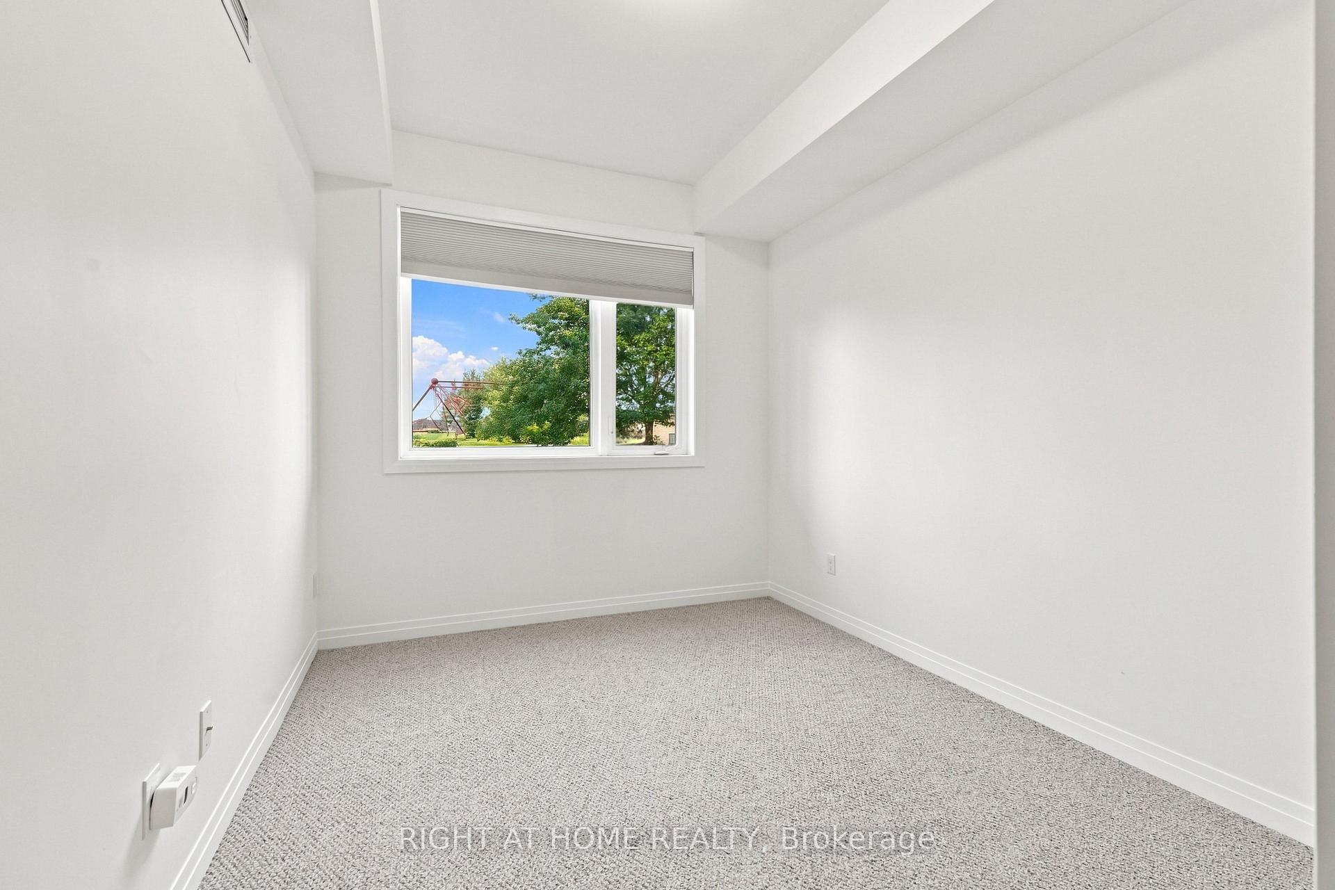 Photo 32 of Unit #106, 299 Cundles Road E, Barrie, Alliance — HOMEH