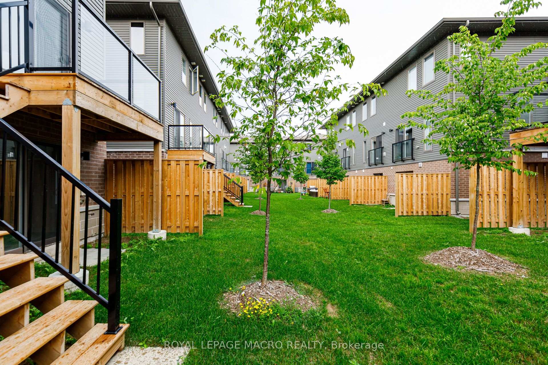 Photo 42 of Unit 1, 33 Dawson Drive, Collingwood — HOMEH