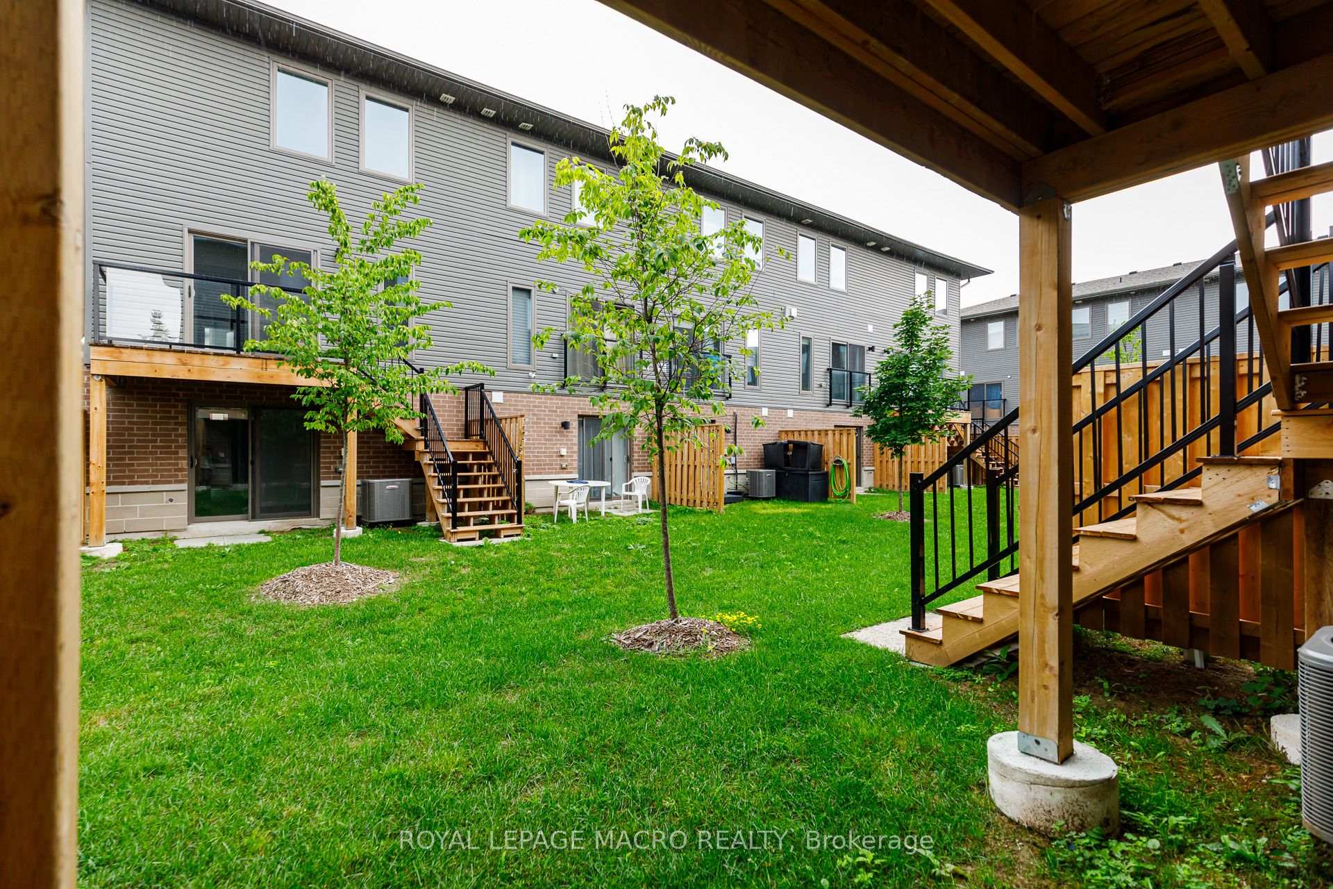 Photo 43 of Unit 1, 33 Dawson Drive, Collingwood — HOMEH