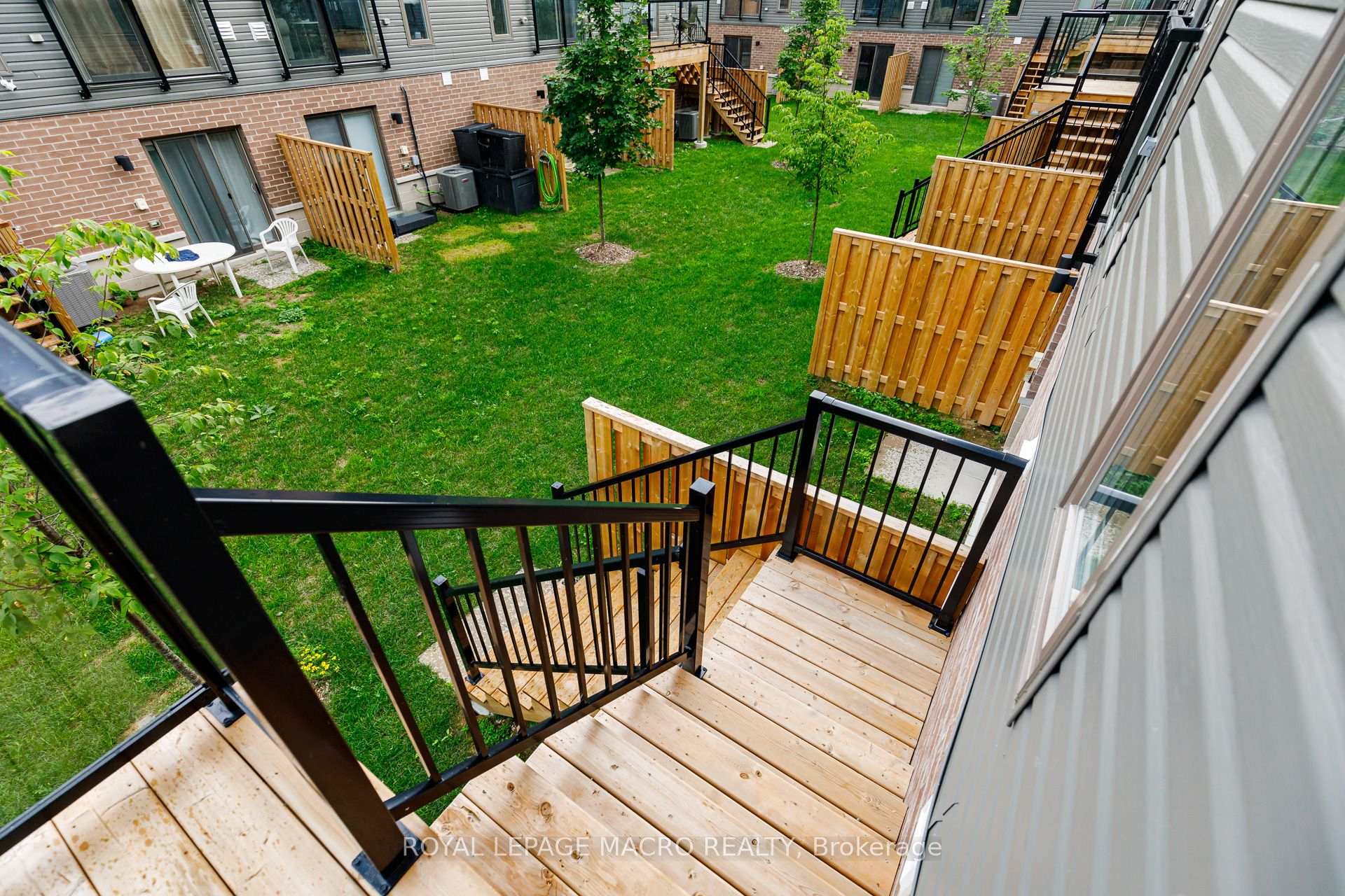 Photo 48 of Unit 1, 33 Dawson Drive, Collingwood — HOMEH
