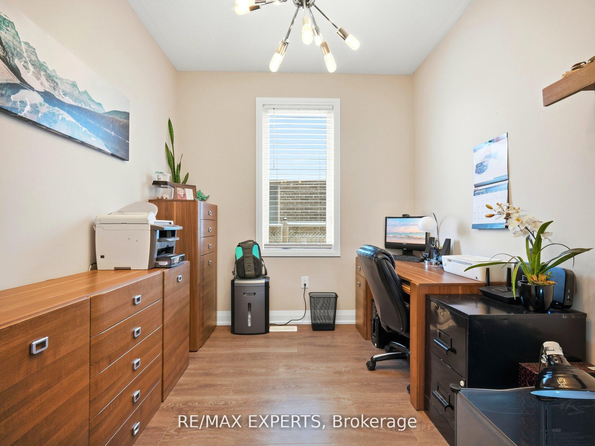 Photo 16 of 120 Farley Road, Centre Wellington, Fergus — HOMEH