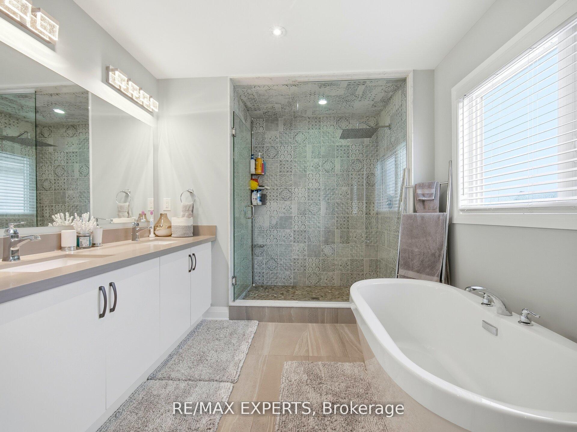 Photo 23 of 120 Farley Road, Centre Wellington, Fergus — HOMEH