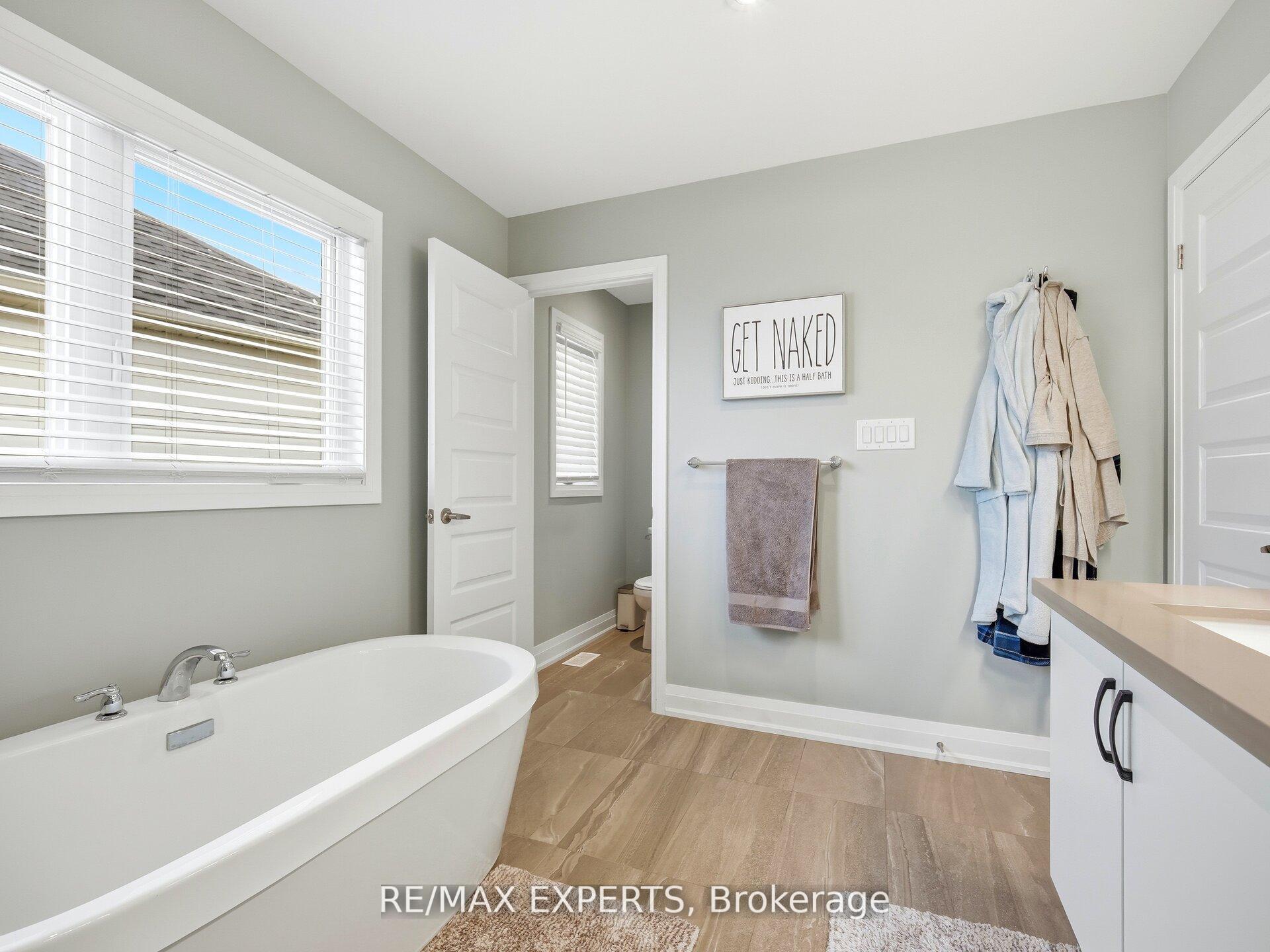 Photo 24 of 120 Farley Road, Centre Wellington, Fergus — HOMEH