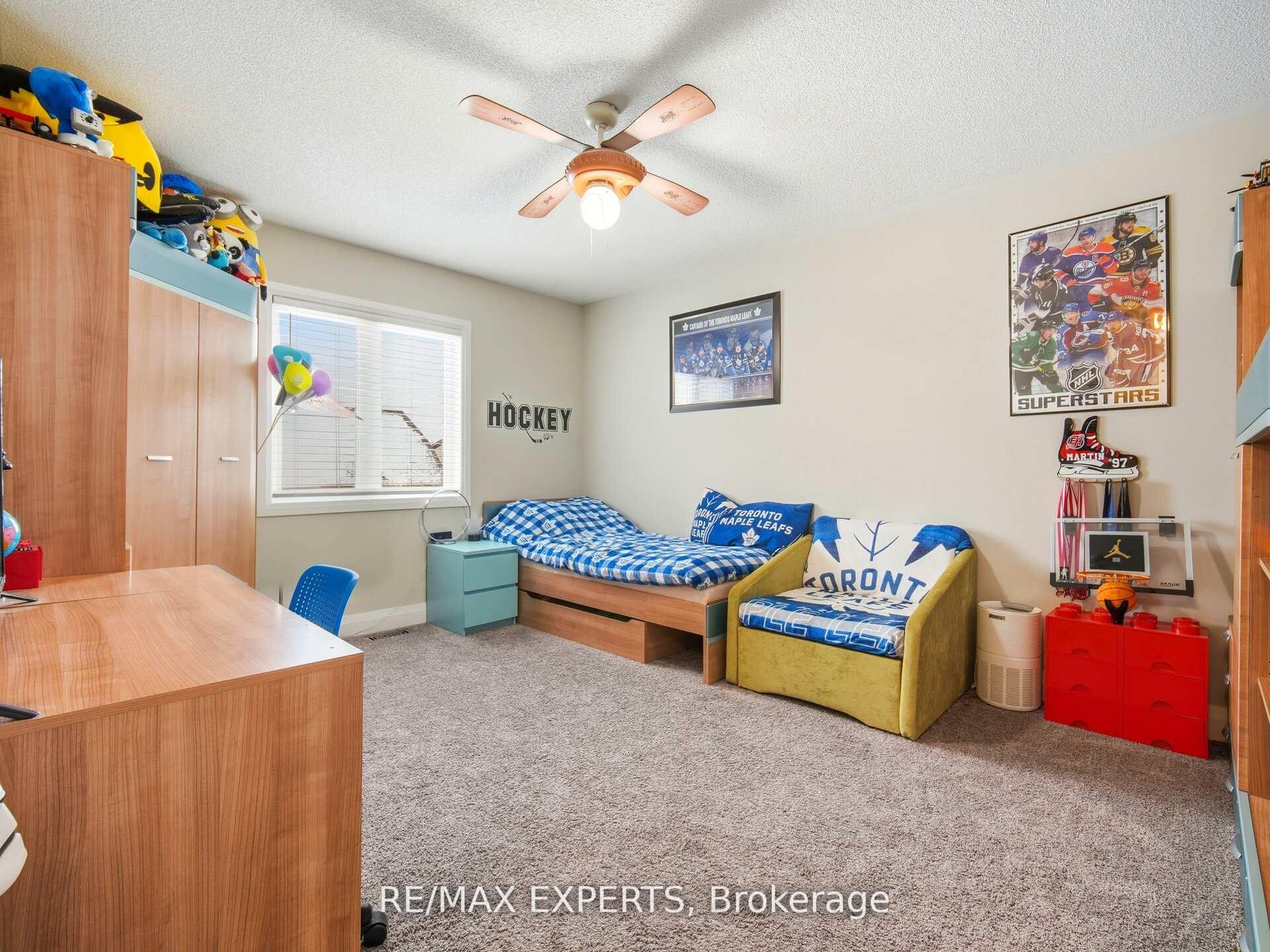 Photo 30 of 120 Farley Road, Centre Wellington, Fergus — HOMEH