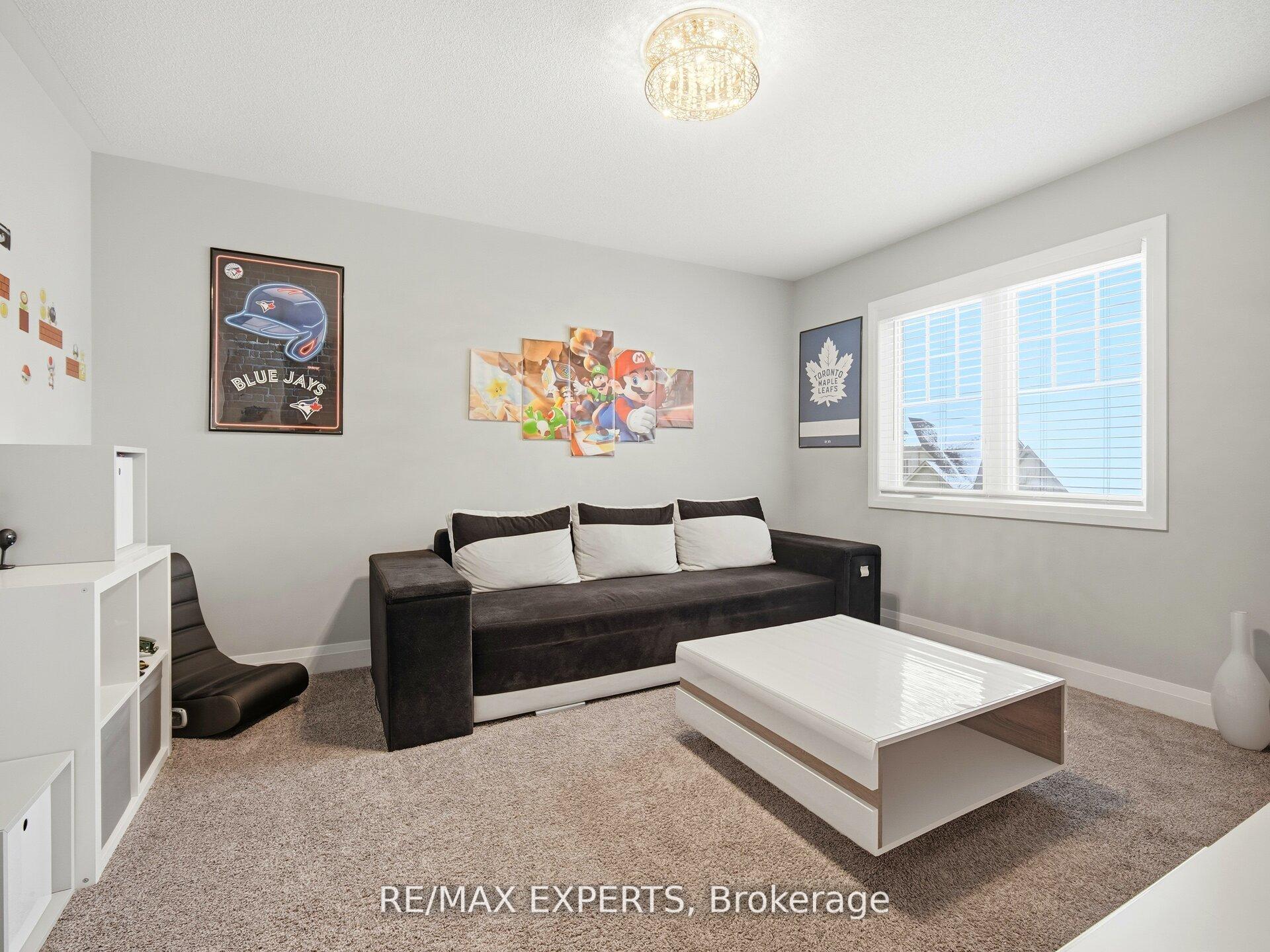 Photo 36 of 120 Farley Road, Centre Wellington, Fergus — HOMEH