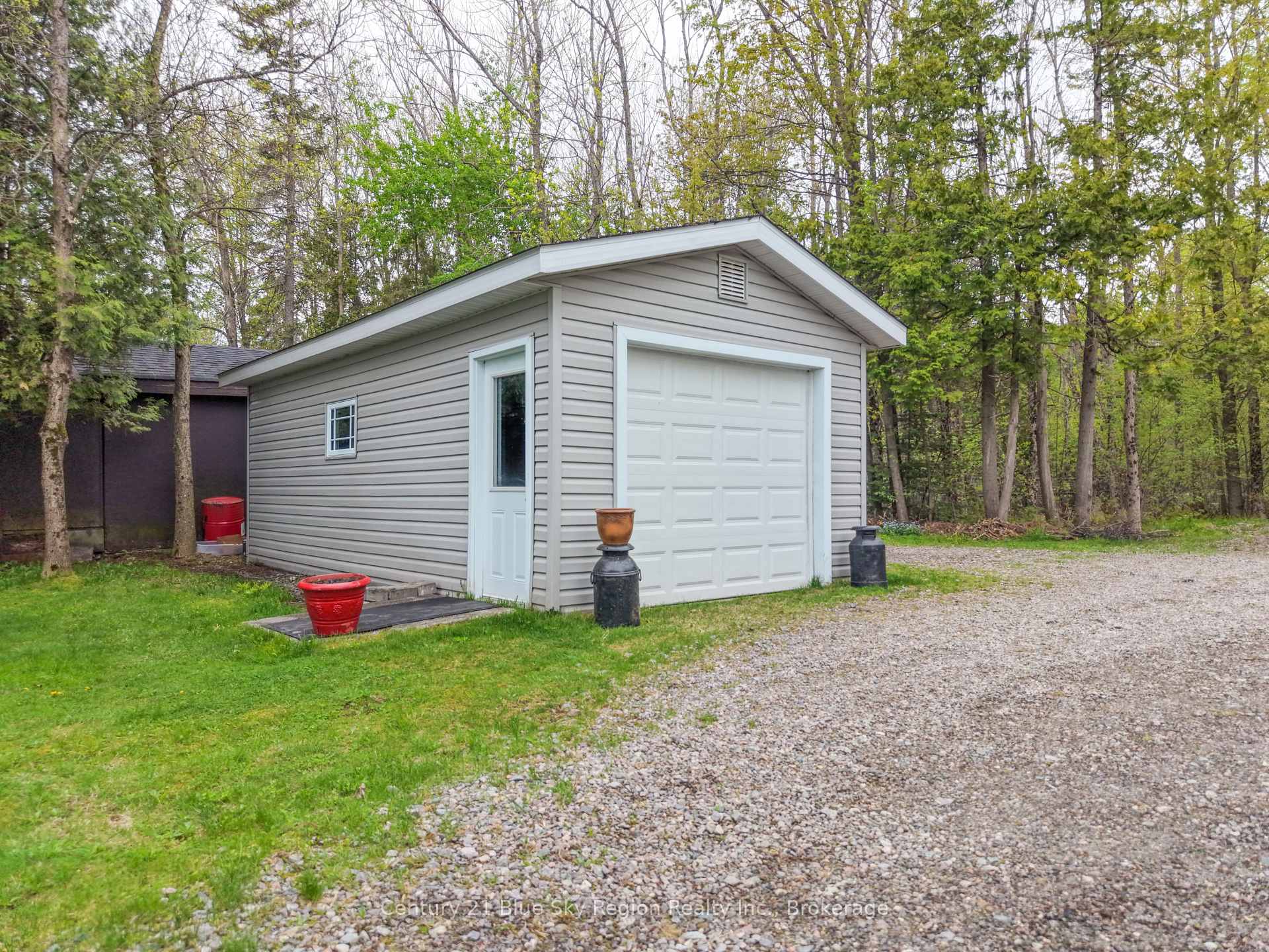 Photo 5 of 319 Jocko Point Road, North Bay, Jocko Point / Beaucage — HOMEH
