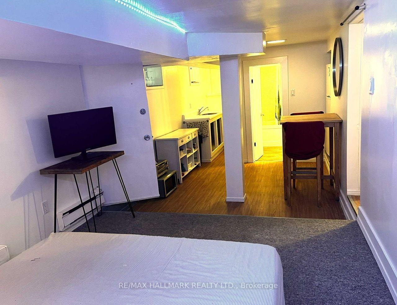 Photo 2 of Unit Lower, 2 Page Street, Toronto, Palmerston-Little Italy — HOMEH