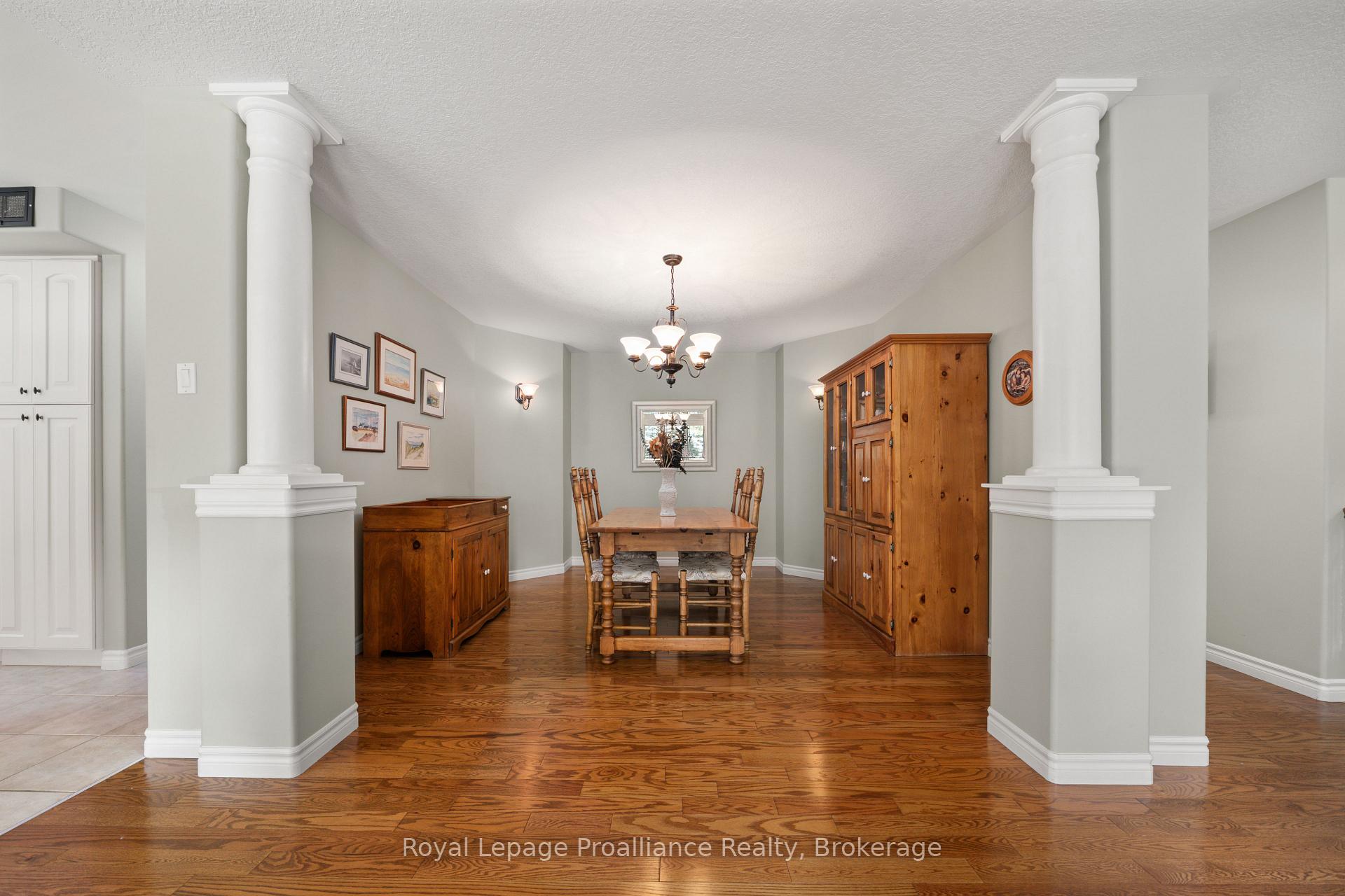 Photo 10 of 22 Trillium Court, Belleville, Belleville Ward — HOMEH