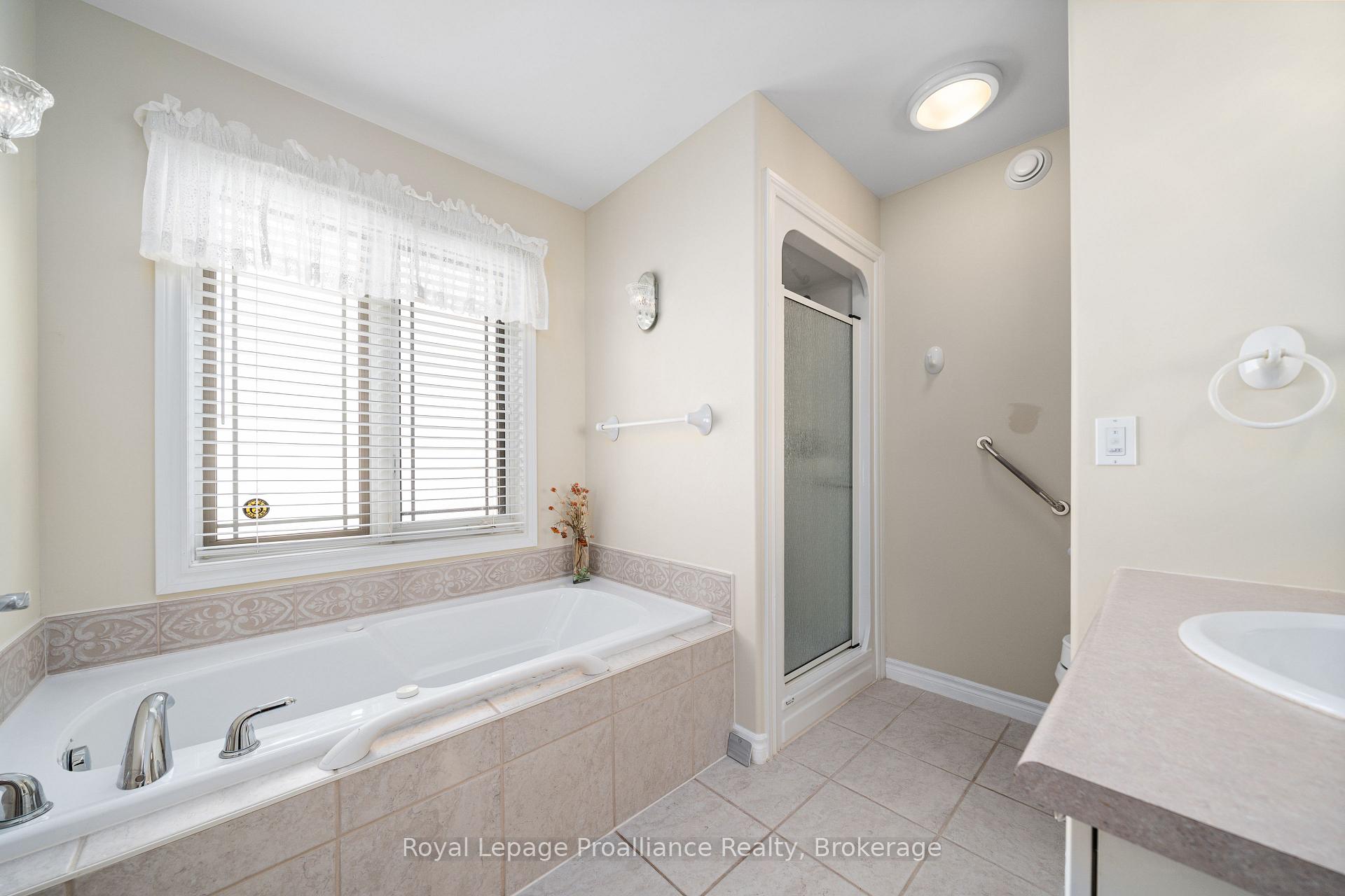 Photo 18 of 22 Trillium Court, Belleville, Belleville Ward — HOMEH