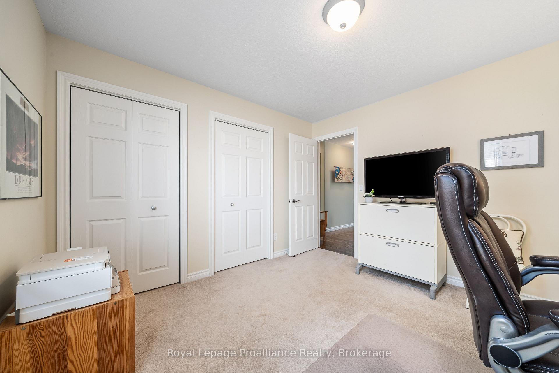 Photo 23 of 22 Trillium Court, Belleville, Belleville Ward — HOMEH