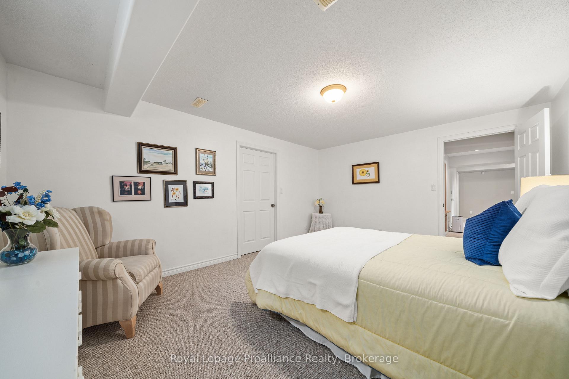 Photo 33 of 22 Trillium Court, Belleville, Belleville Ward — HOMEH