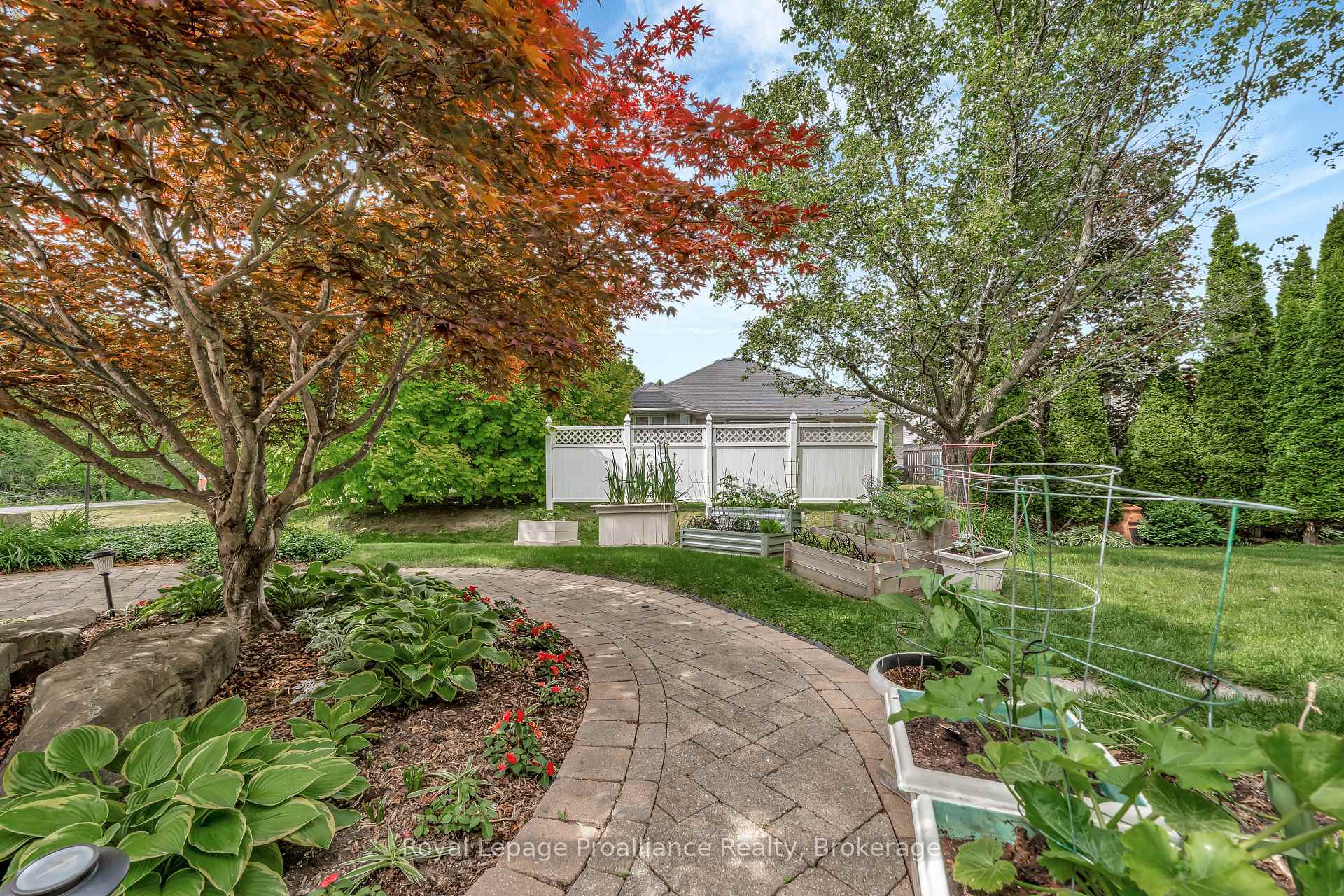 Photo 43 of 22 Trillium Court, Belleville, Belleville Ward — HOMEH