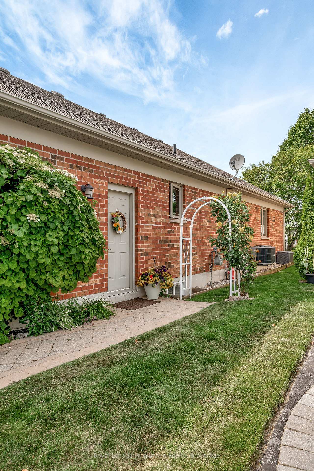 Photo 45 of 22 Trillium Court, Belleville, Belleville Ward — HOMEH