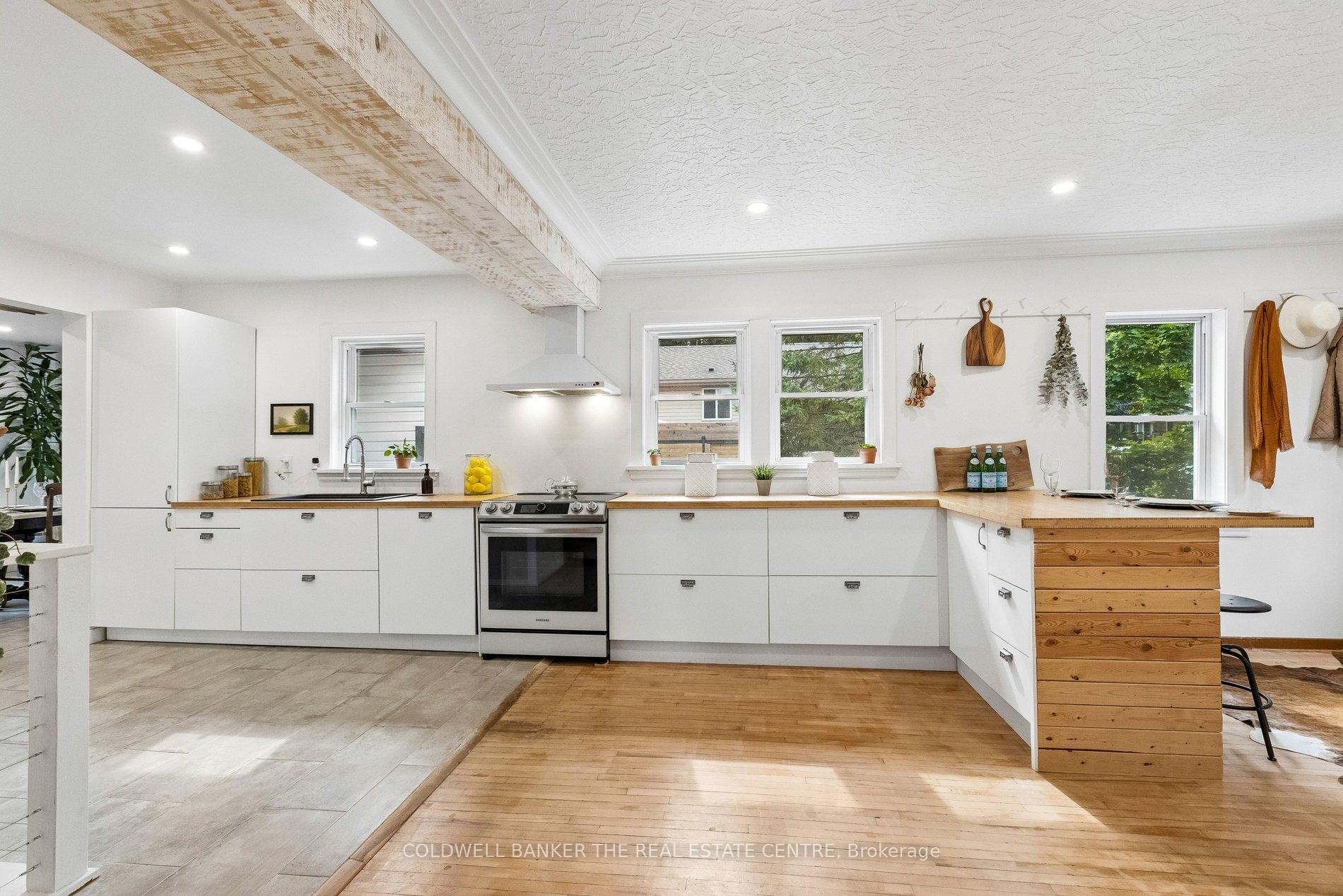 Photo 13 of 37 5 Avenue, Cambridge, St Andrews/Southwood — HOMEH