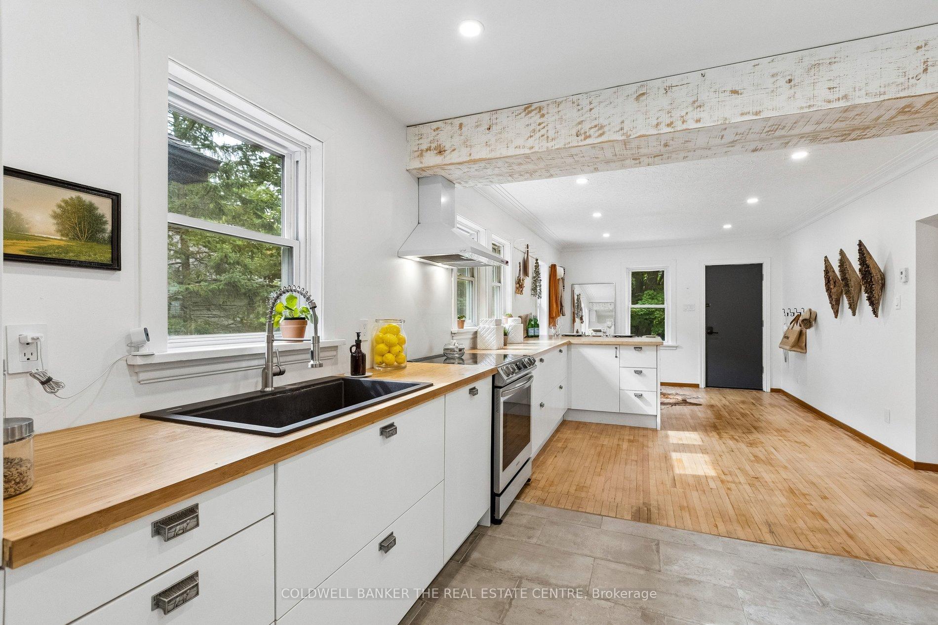 Photo 16 of 37 5 Avenue, Cambridge, St Andrews/Southwood — HOMEH