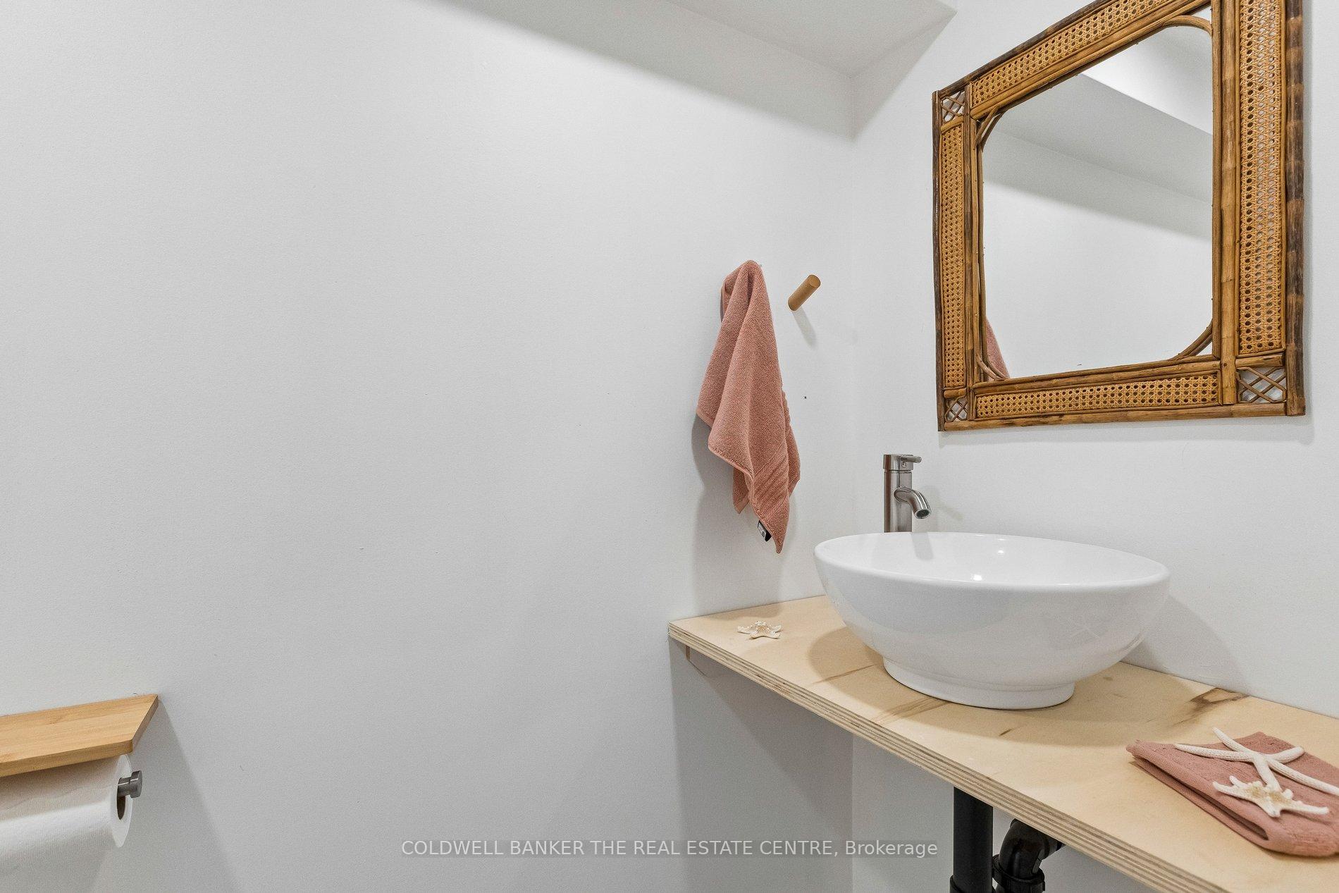 Photo 41 of 37 5 Avenue, Cambridge, St Andrews/Southwood — HOMEH